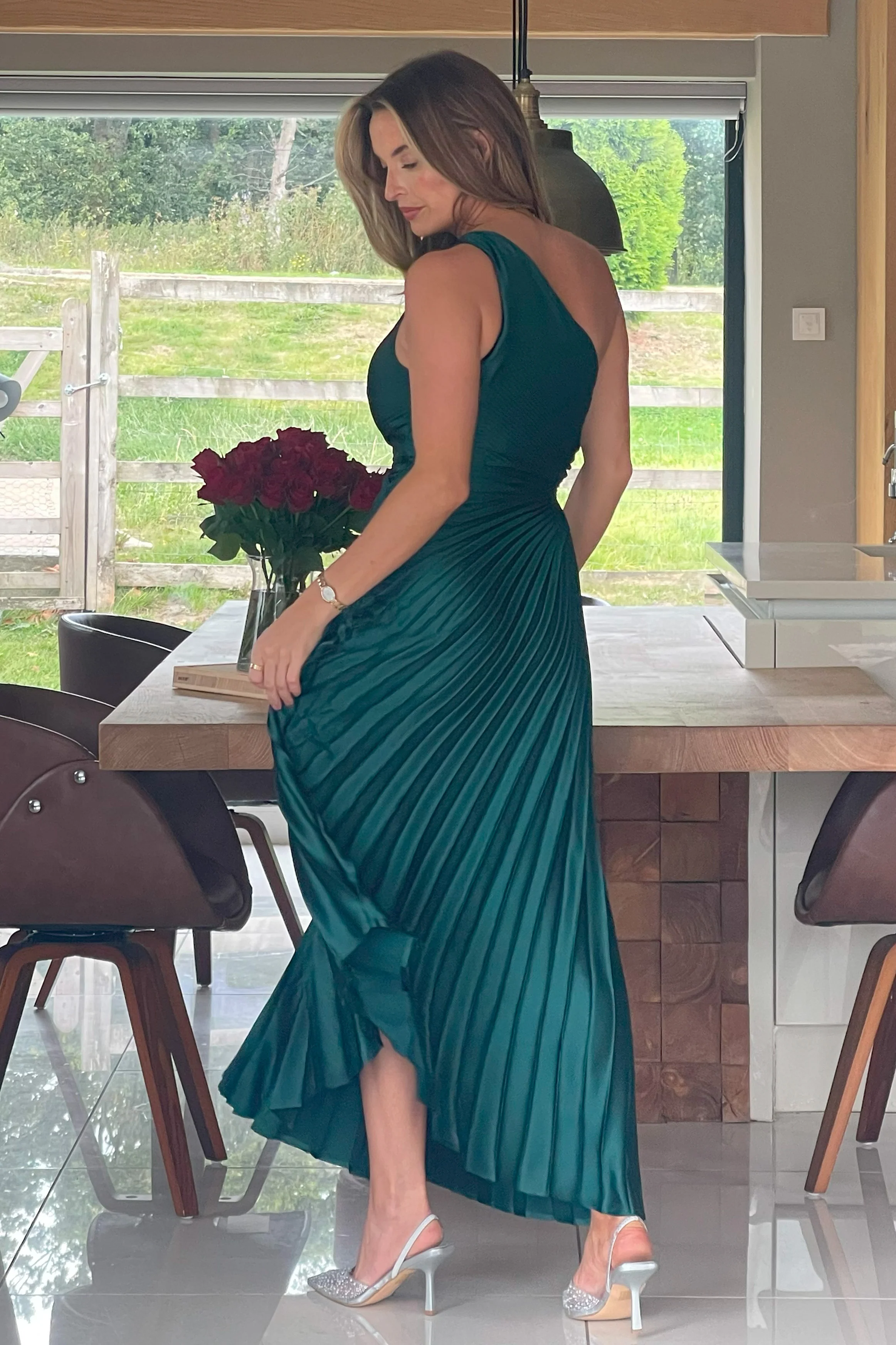 Aoife One Shoulder Pleated Midi Dress Emerald - Image 6