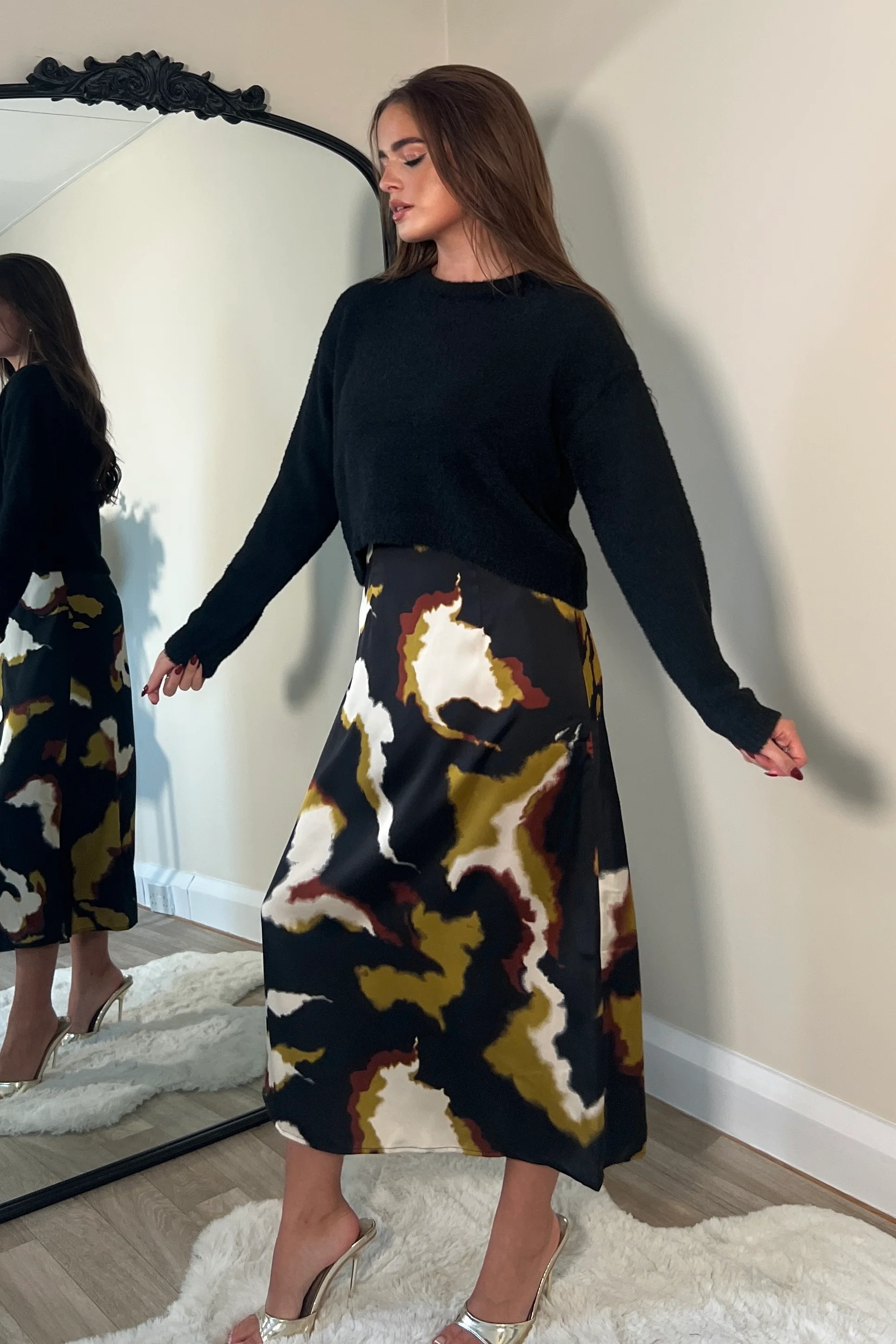 Ayesha Jumper And Slip Dress Set Abstract - Image 4