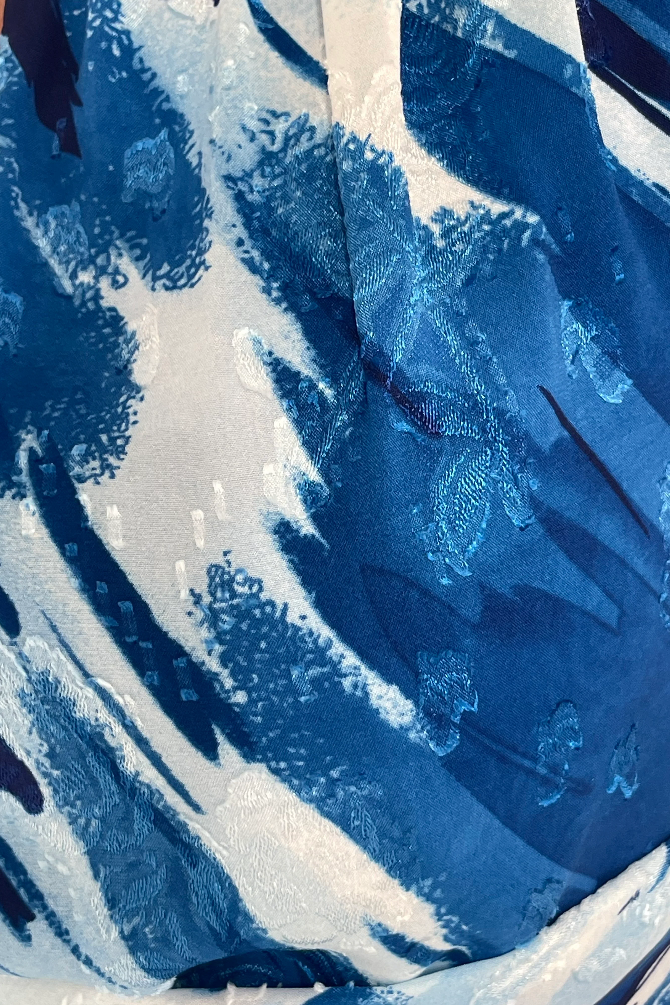 Bay Boat Neck Keyhole Detail Midi Dress Blue Burnout - Image 3
