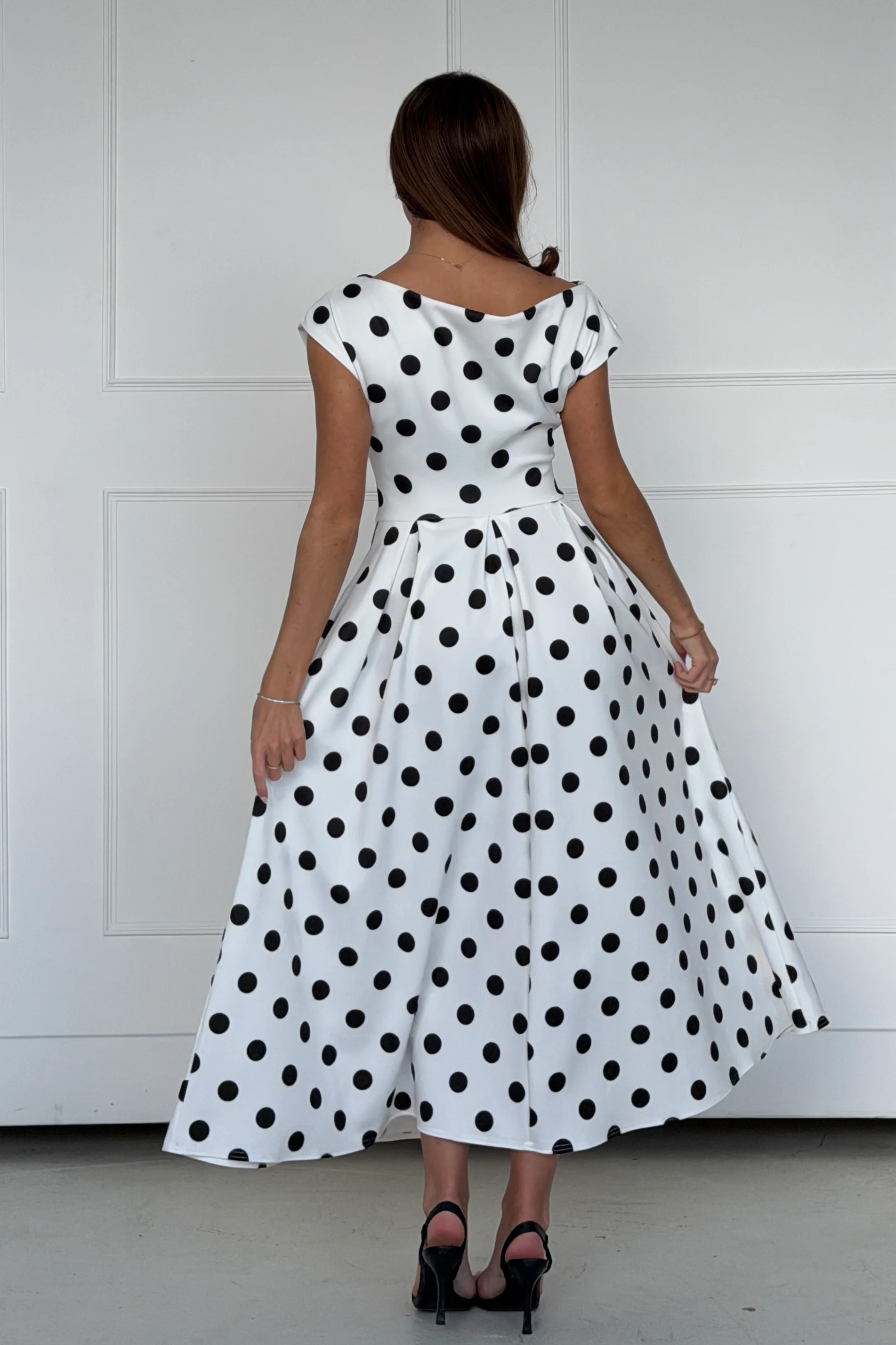 Betty Asymmetric Midi Dress Polka - Image 7