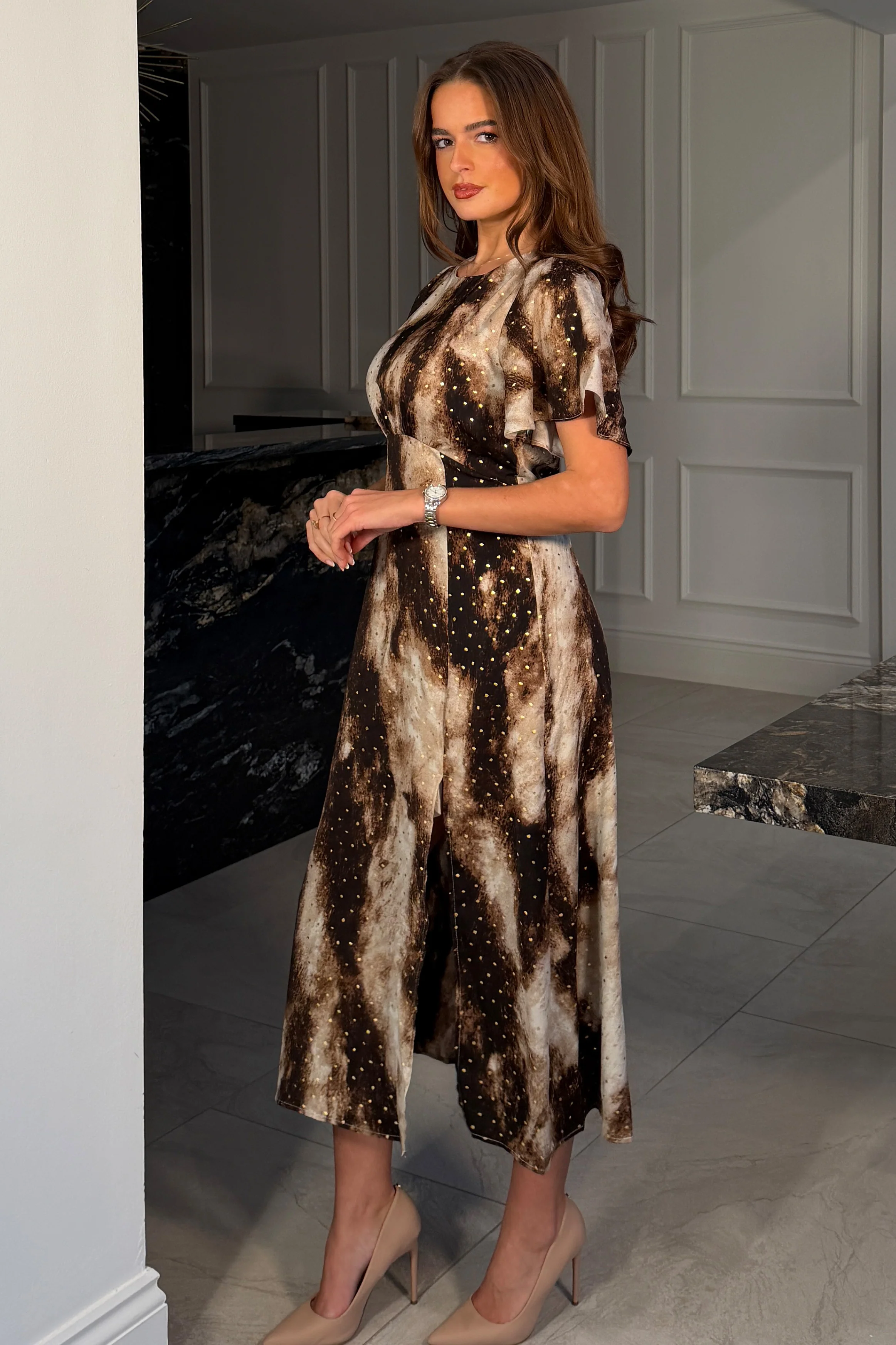 Britney Foiled Brown Angel Sleeve Midi Dress - Image 3