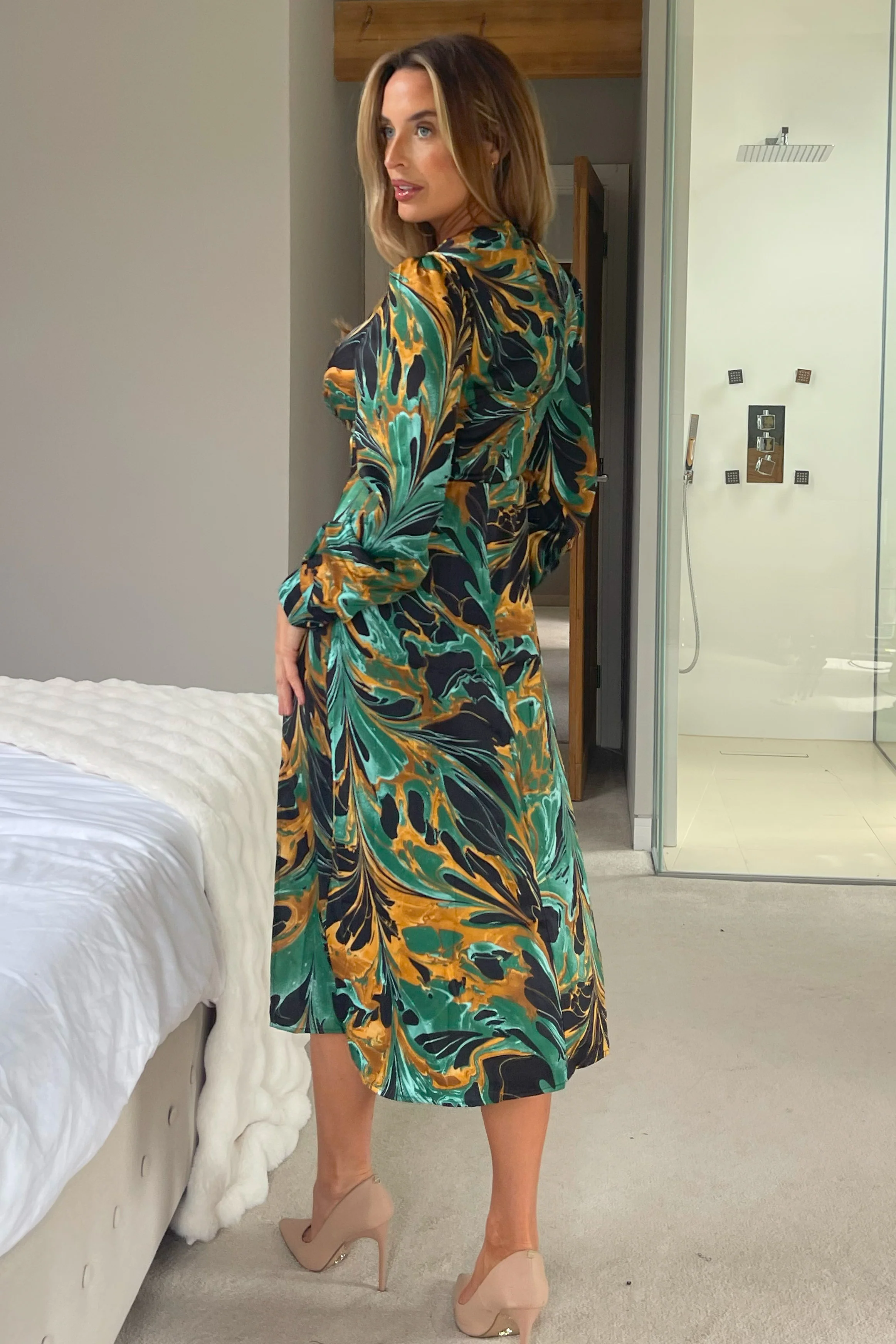 Cass Green Print Long Sleeve Midi Dress - Image 4
