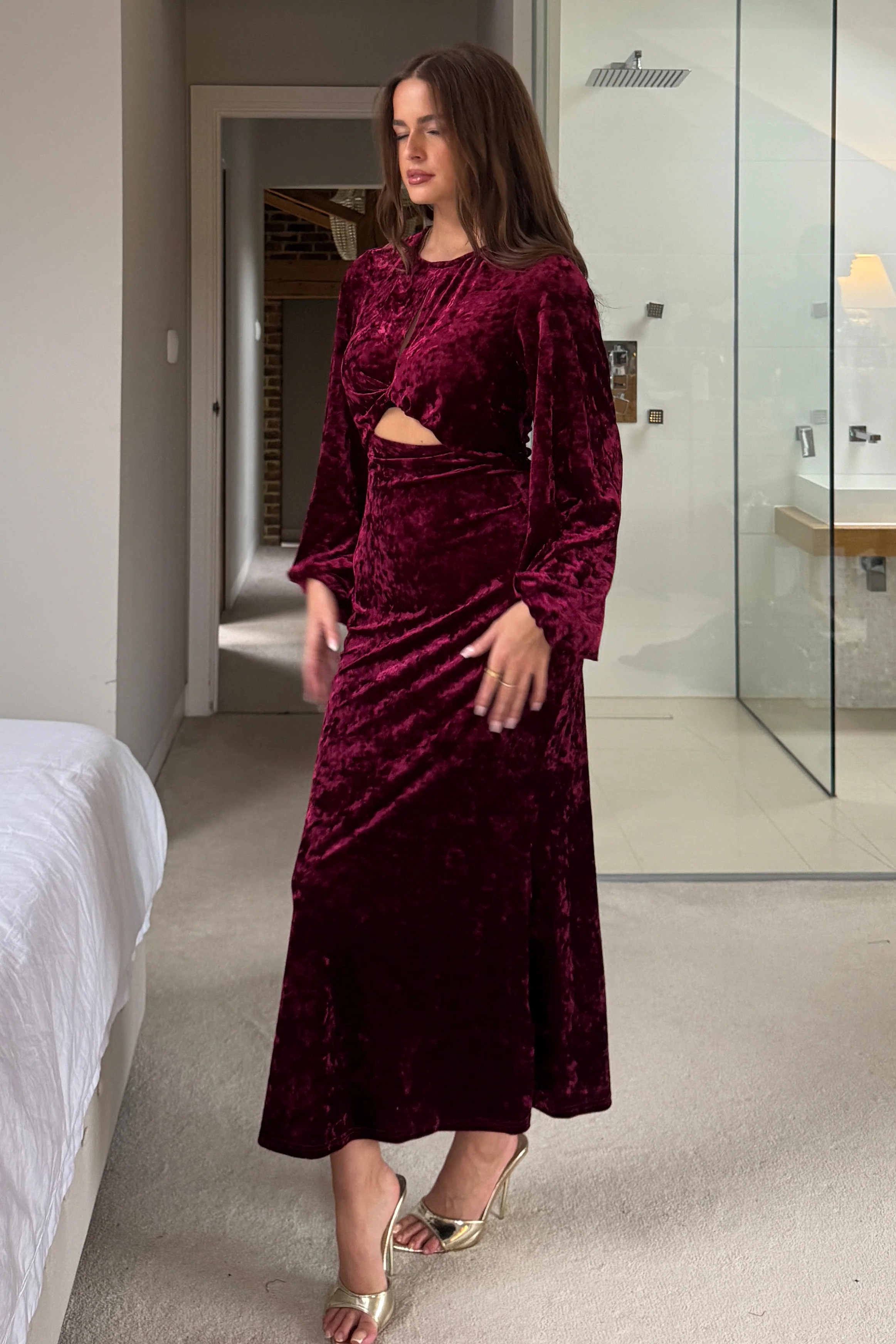 Clara Cutout Maxi Dress Wine Velvet - Image 4