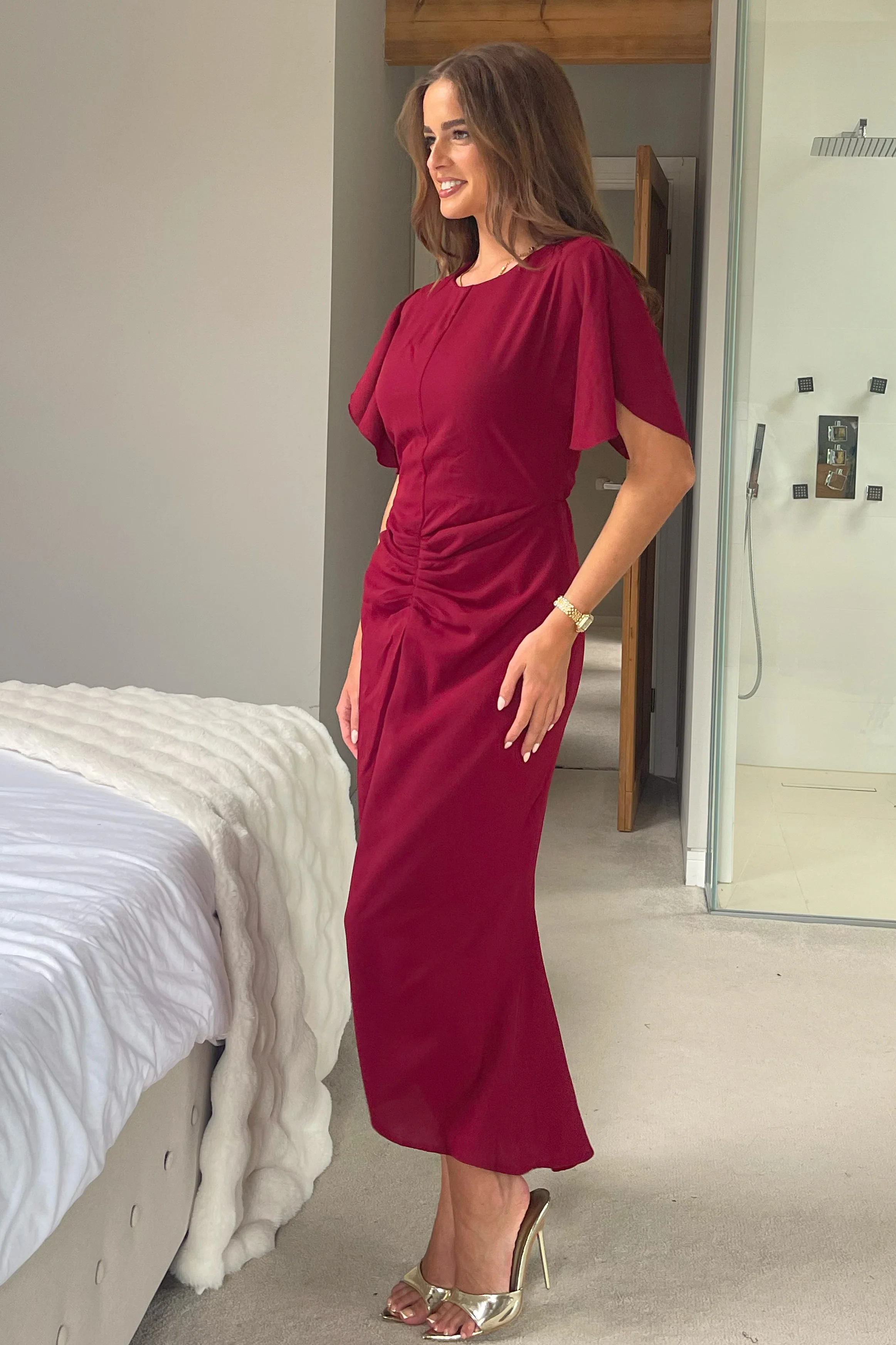 Cleo Berry Ruched Detail Midi Dress - Image 3