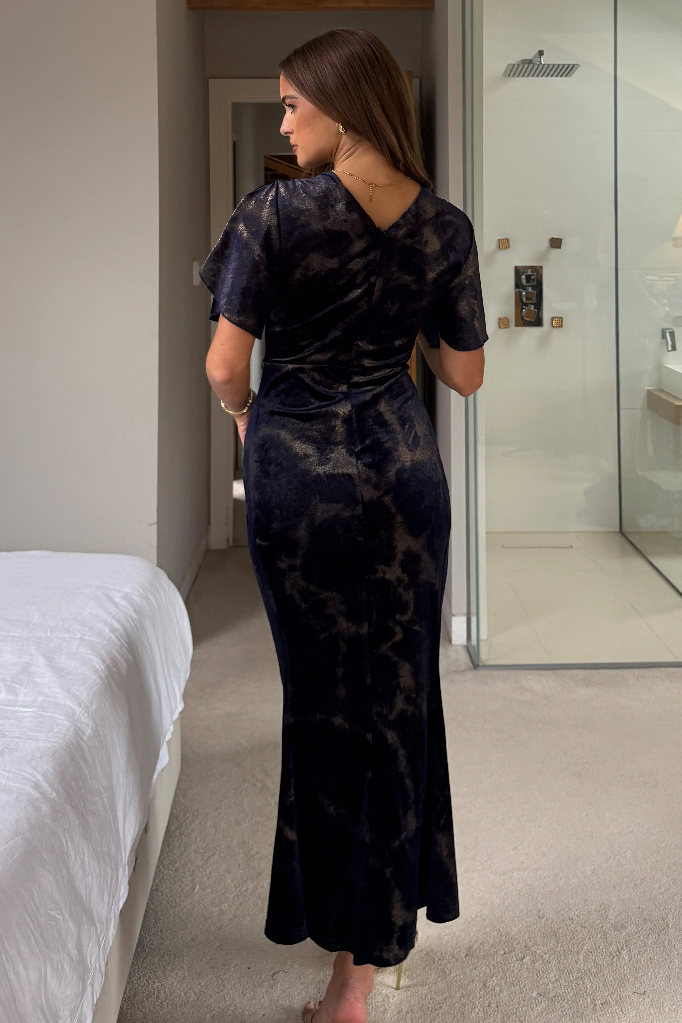 Cleo Navy And Gold Ruched Detail Midi Dress In Velvet - Image 5