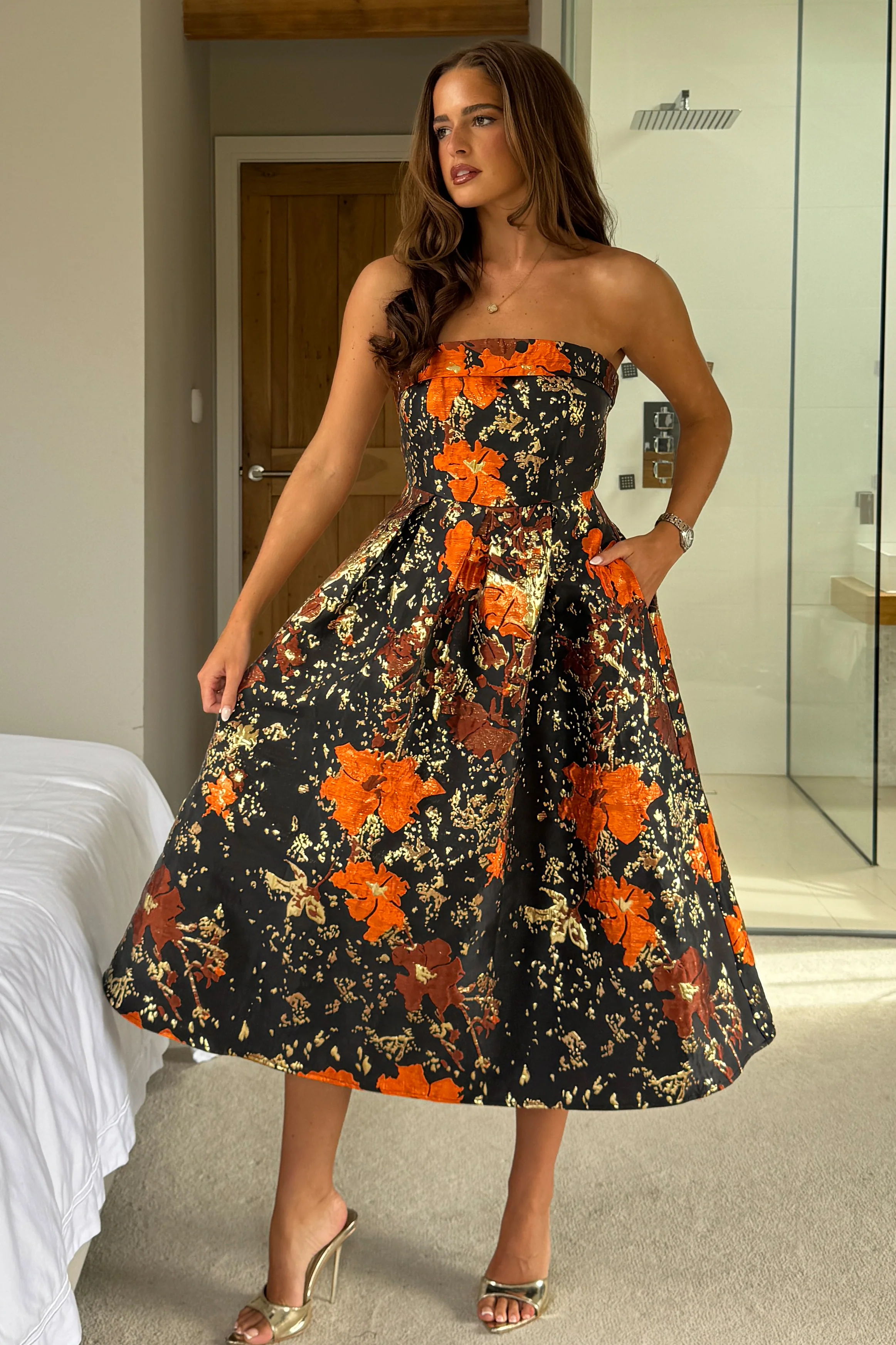 Danni Strapless Bandeau Midi Dress Black And Gold - Image 7