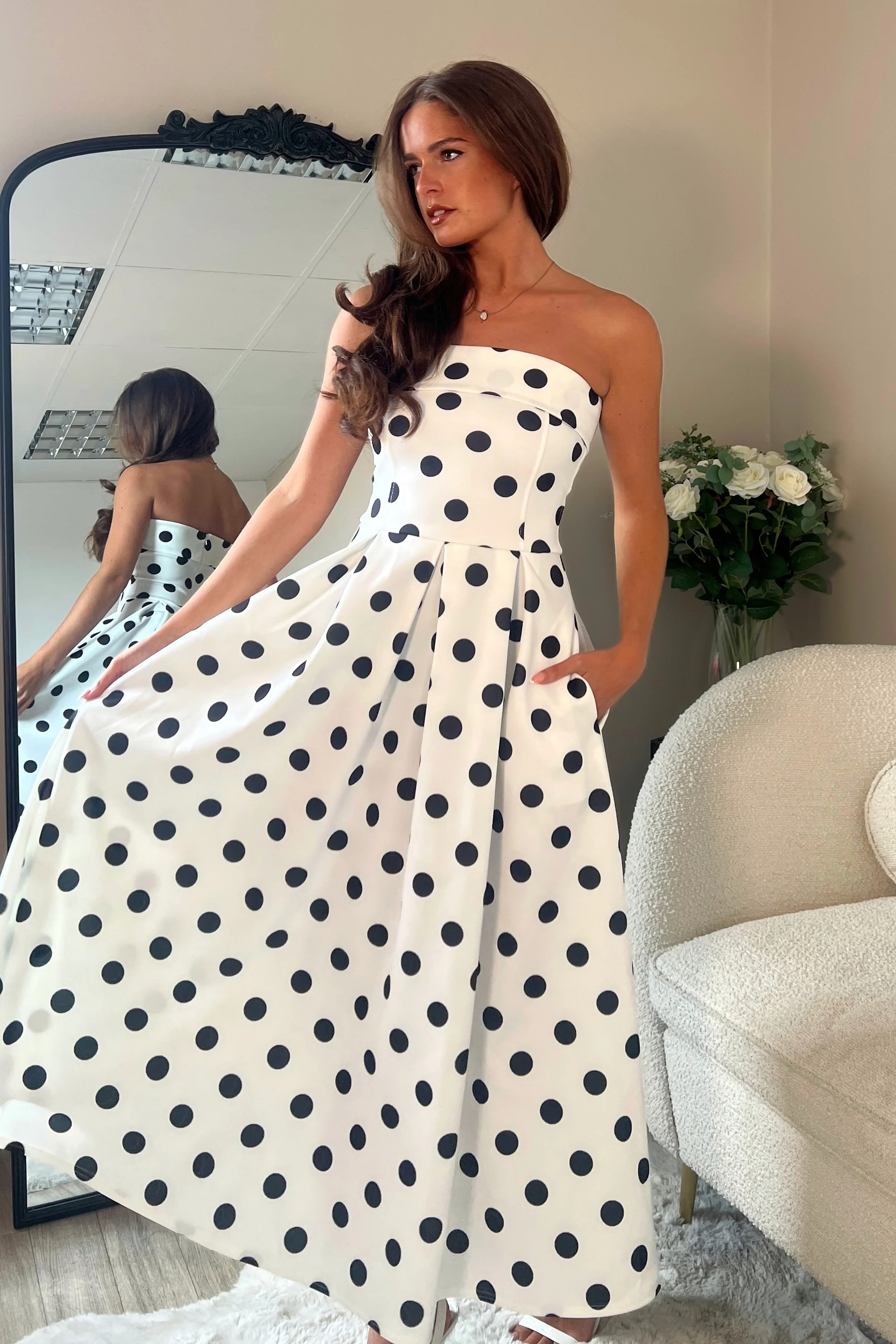 Danni Strapless Bandeau Midi Dress Spot Print - Image 4