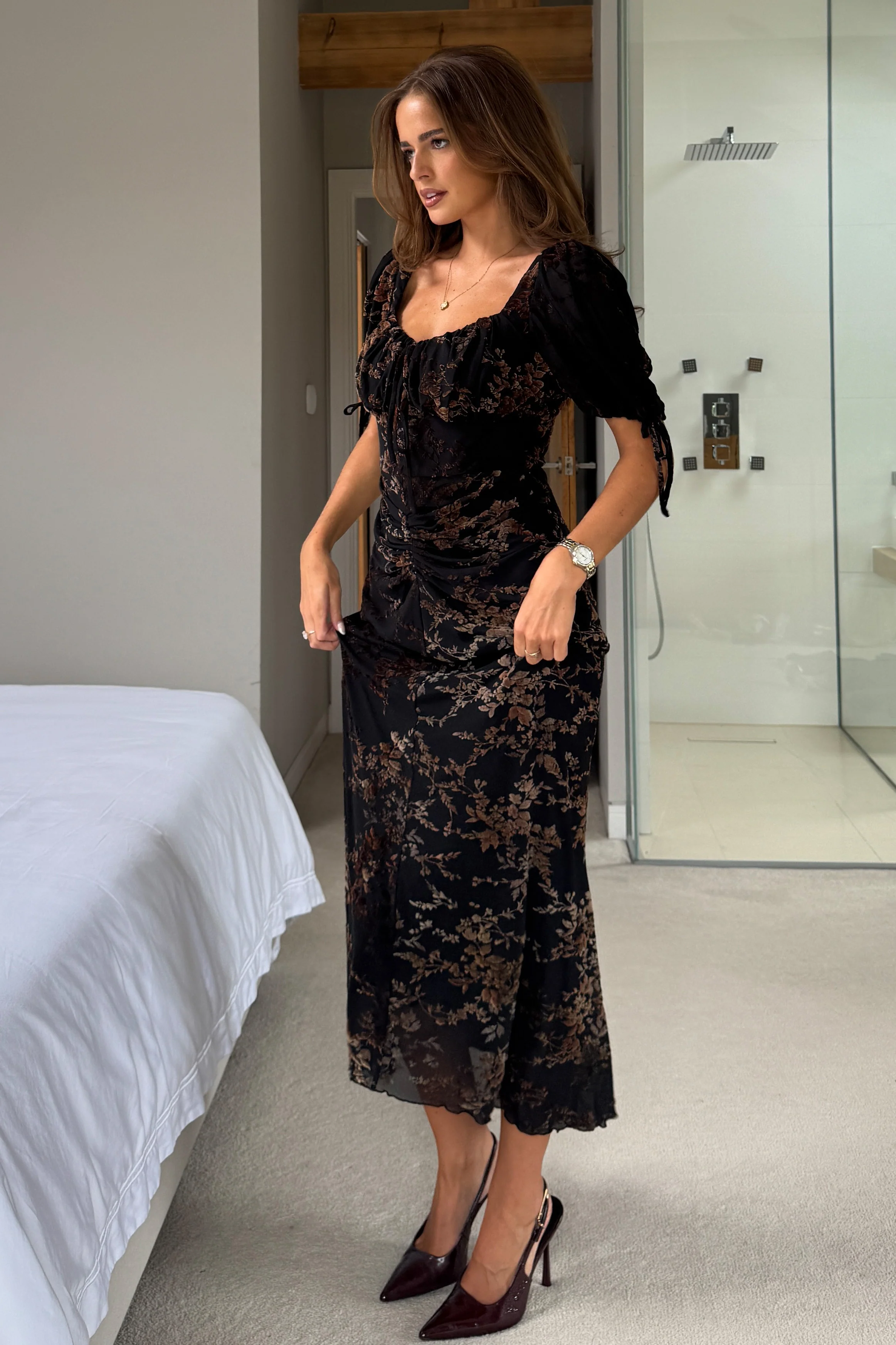 Dove Ruched Detail Midi Dress In Flocked Floral - Image 4