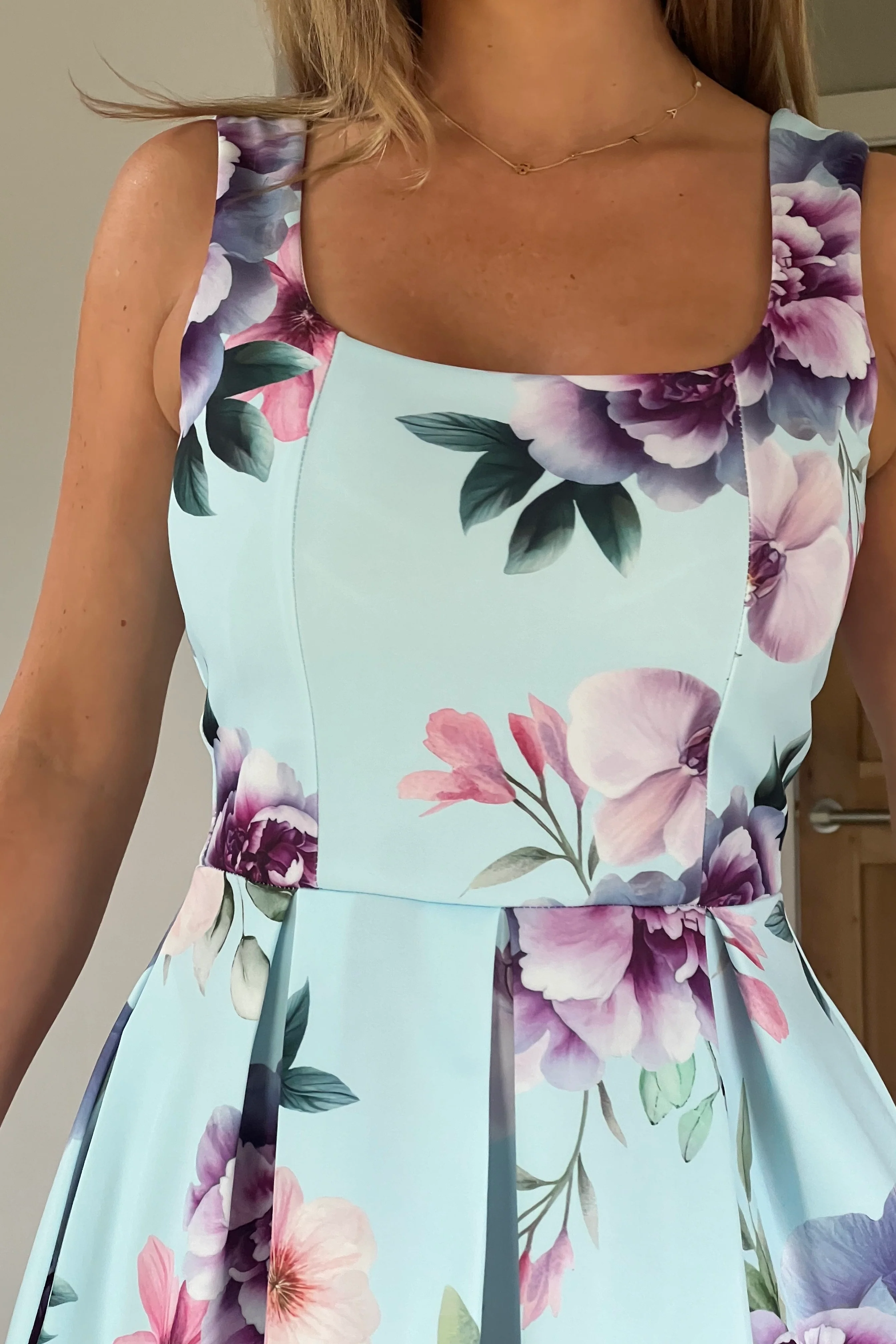Erica Square Neck Pleated Midi Dress Blue Floral - Image 4