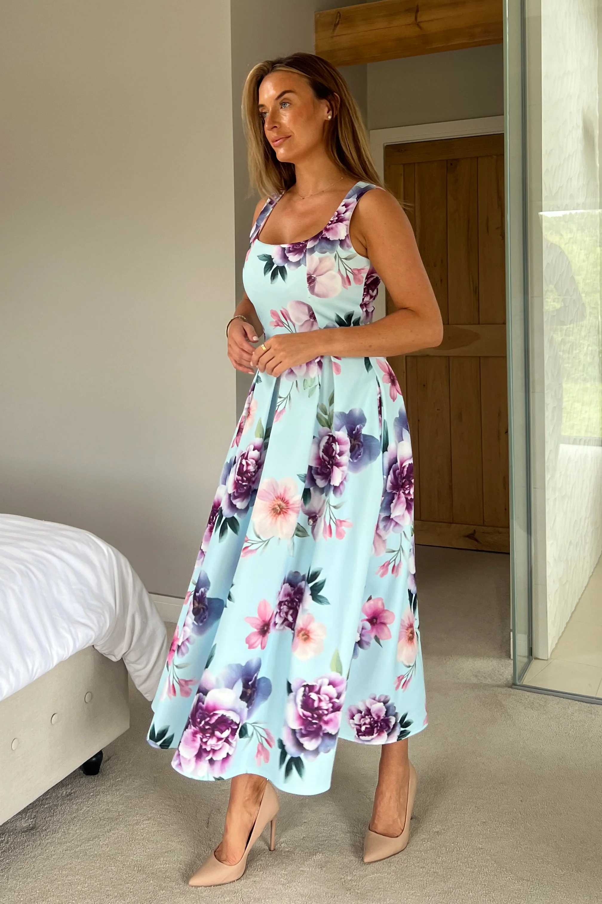 Erica Square Neck Pleated Midi Dress Blue Floral - Image 5