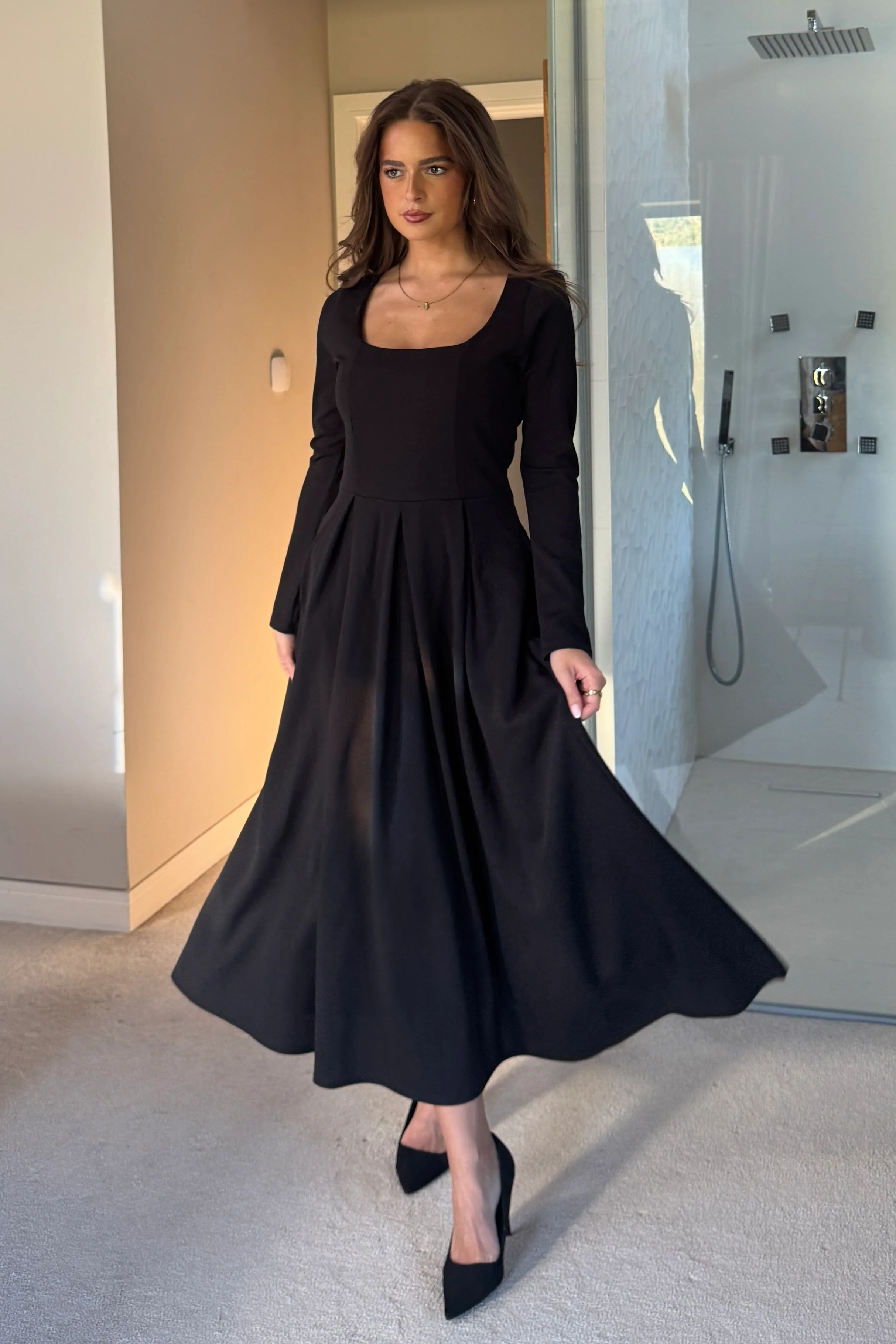 Evie Square Neck Long Sleeve Midi Dress Black - Image 3