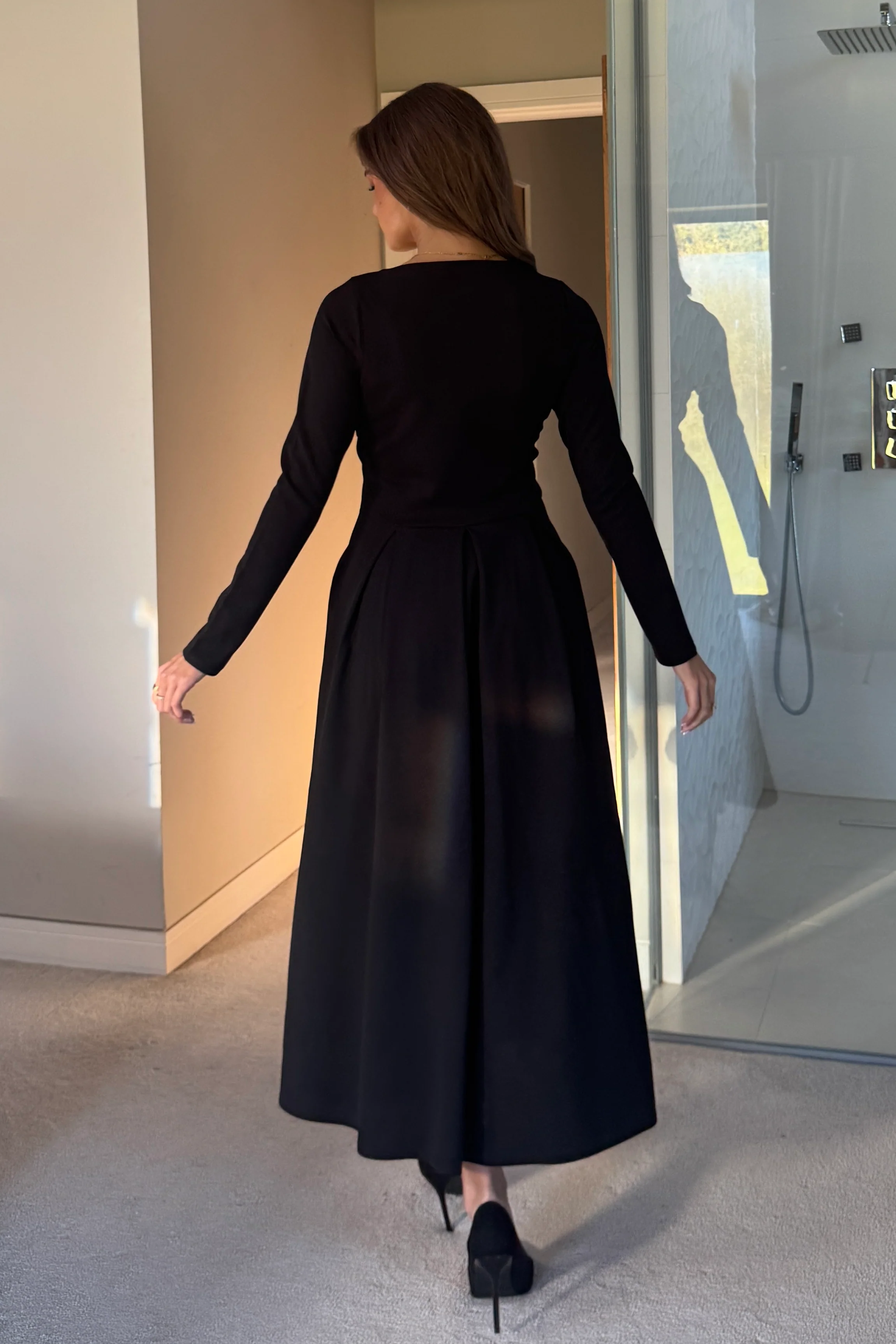 Evie Square Neck Long Sleeve Midi Dress Black - Image 5