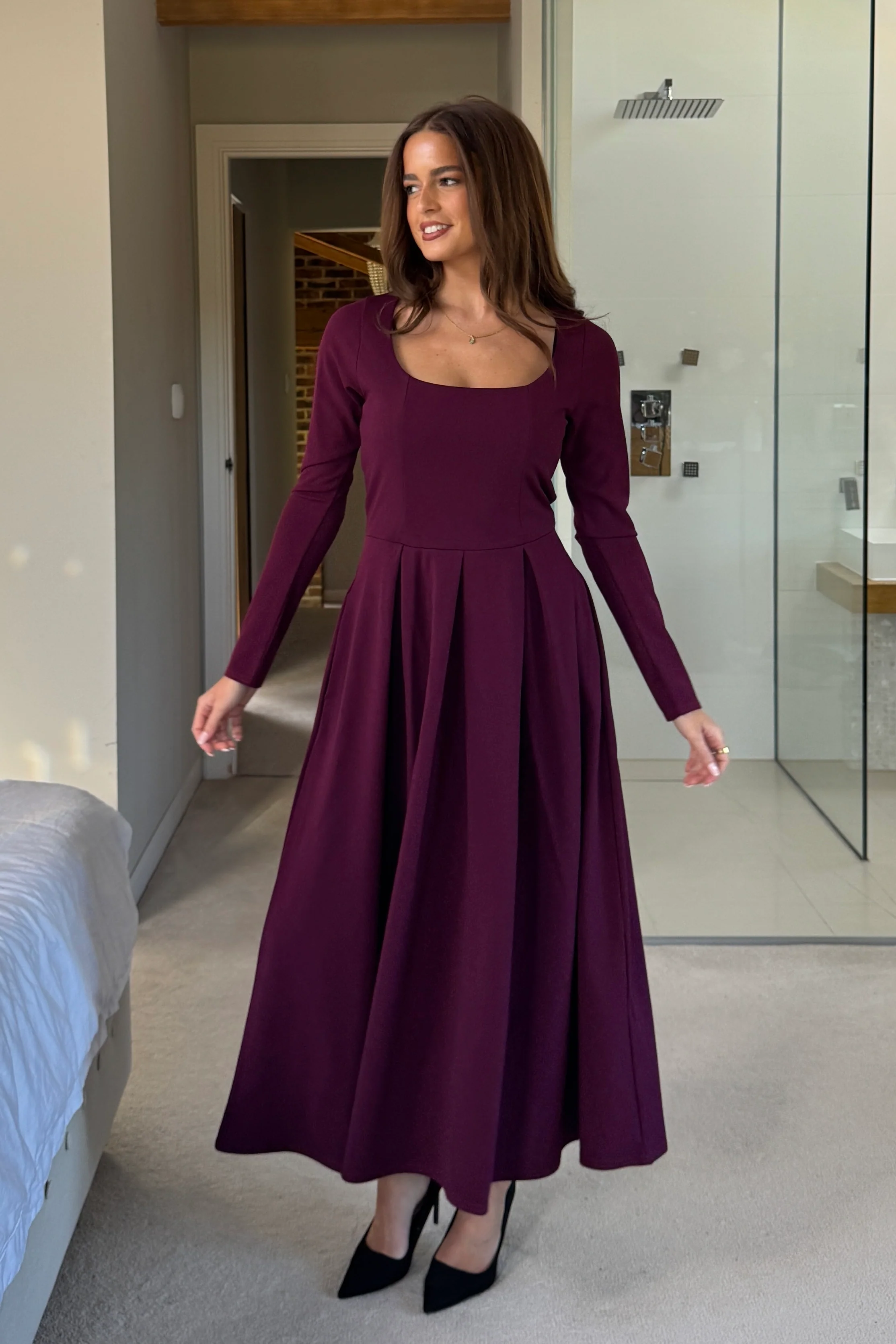 Evie Square Neck Long Sleeve Midi Dress Plum - Image 3