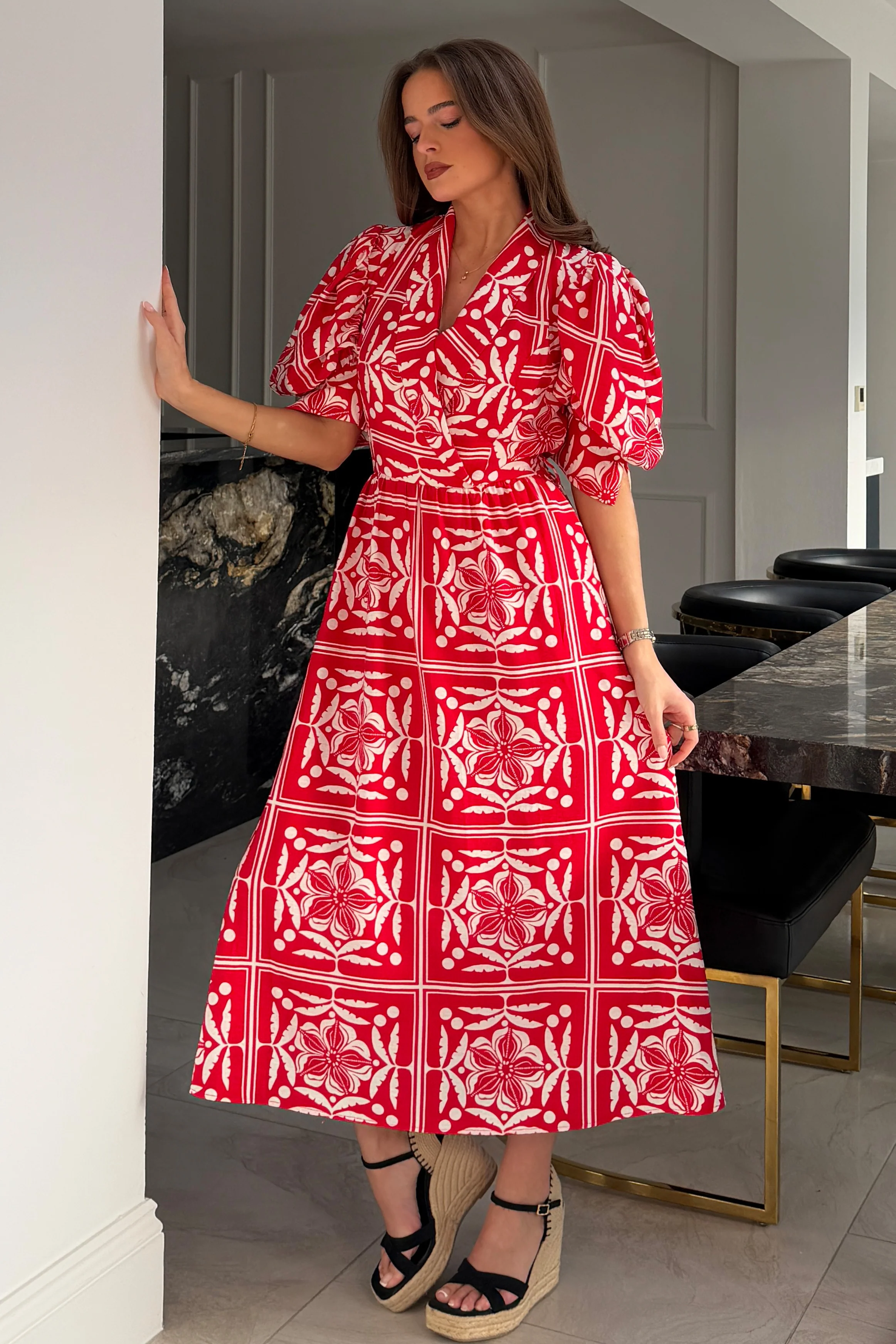 Fara Collar Midi Dress Red - Image 4