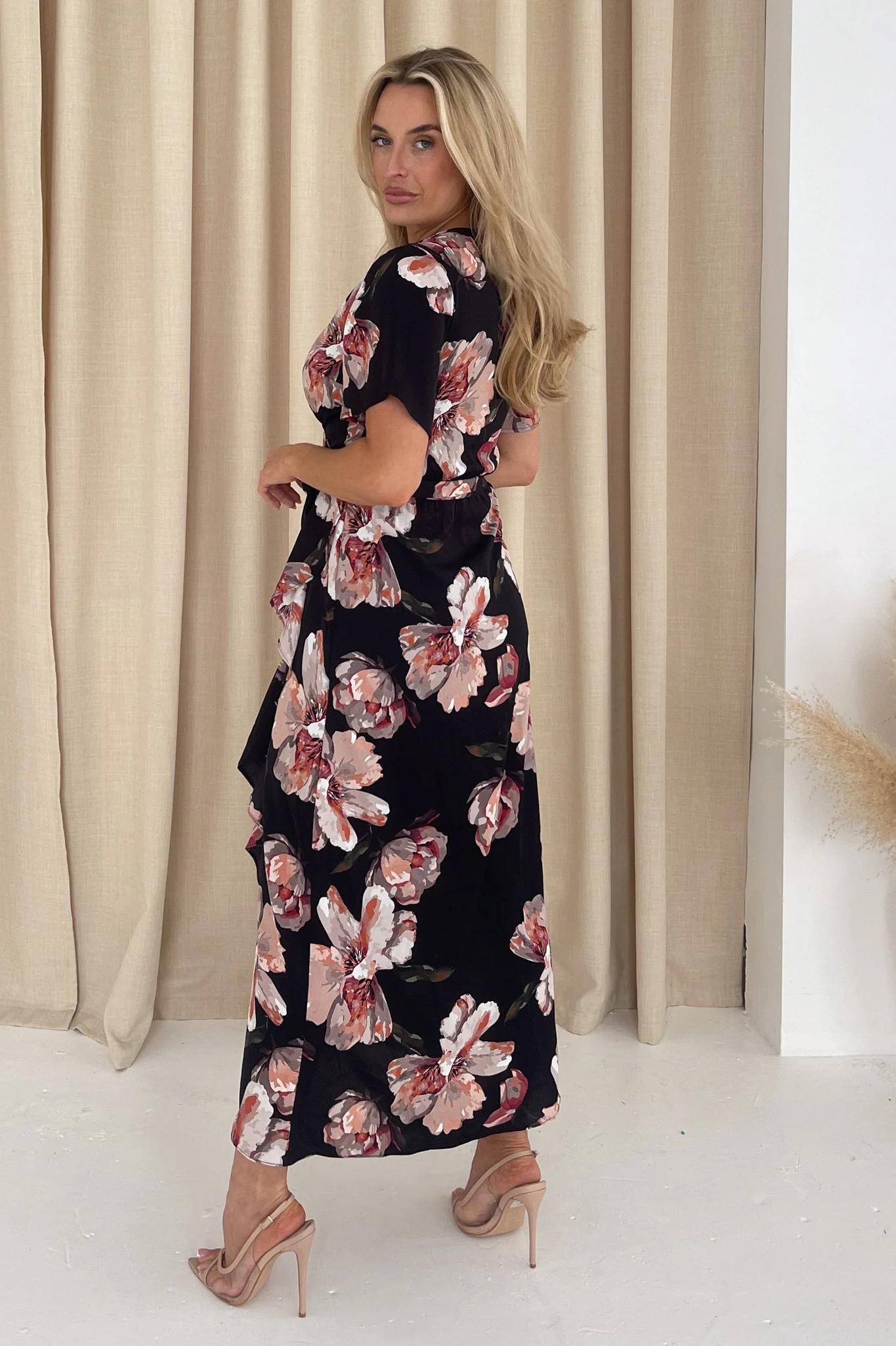 Farrah Split Hem Frill Detail Maxi Dress Black Floral - Image 5