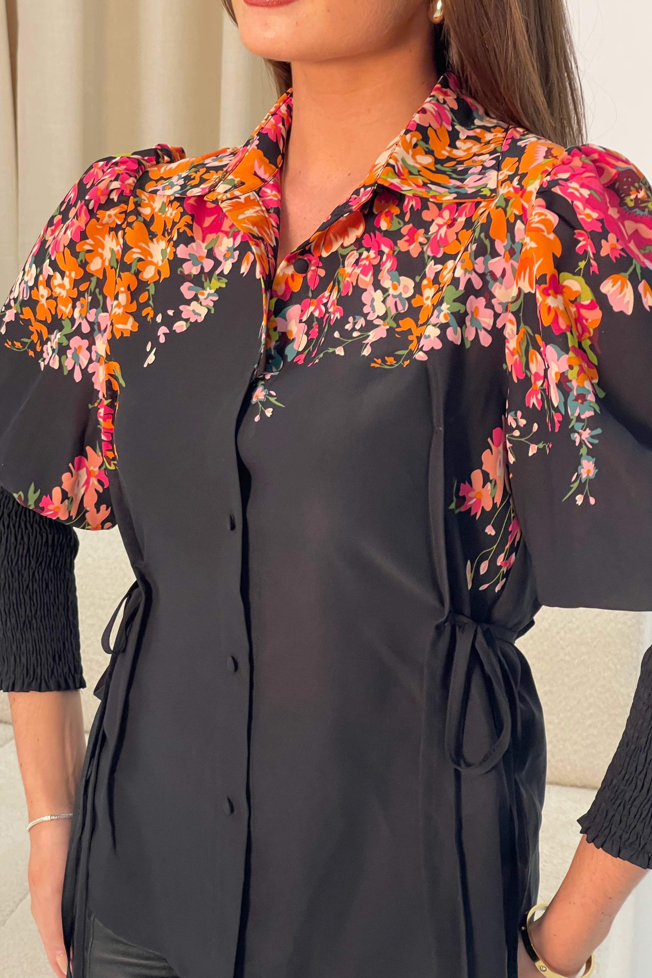 Fie Shirred Sleeve Tie Side Shirt Black Floral - Image 2