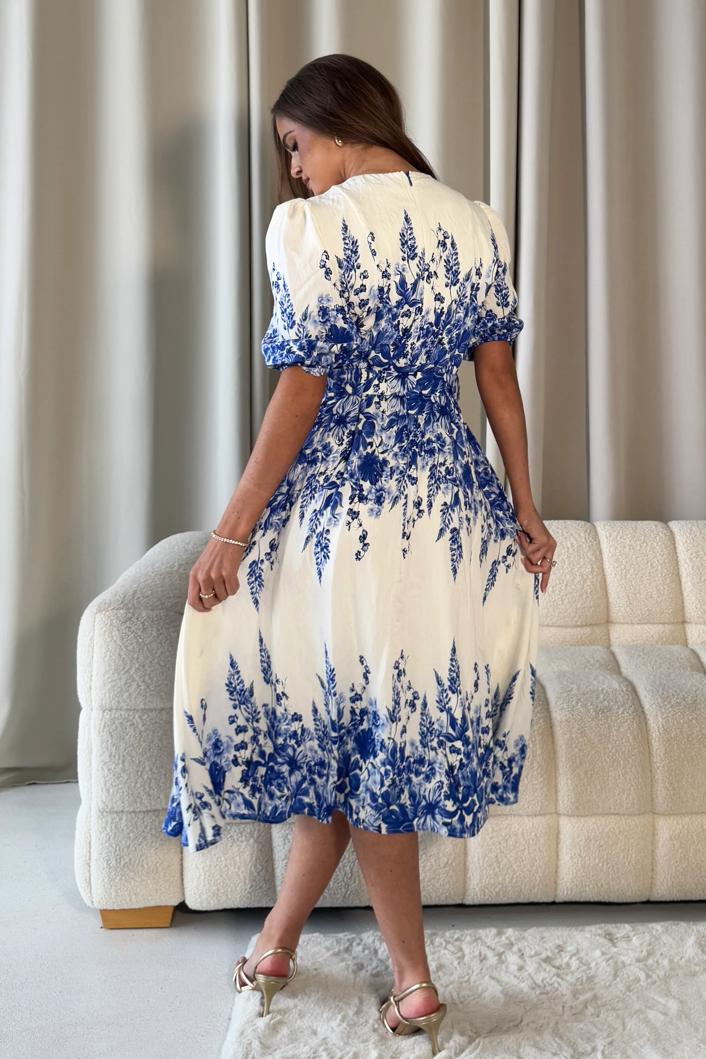 Foster Round Neck Puff Sleeve Midi Dress Blue Floral - Image 7