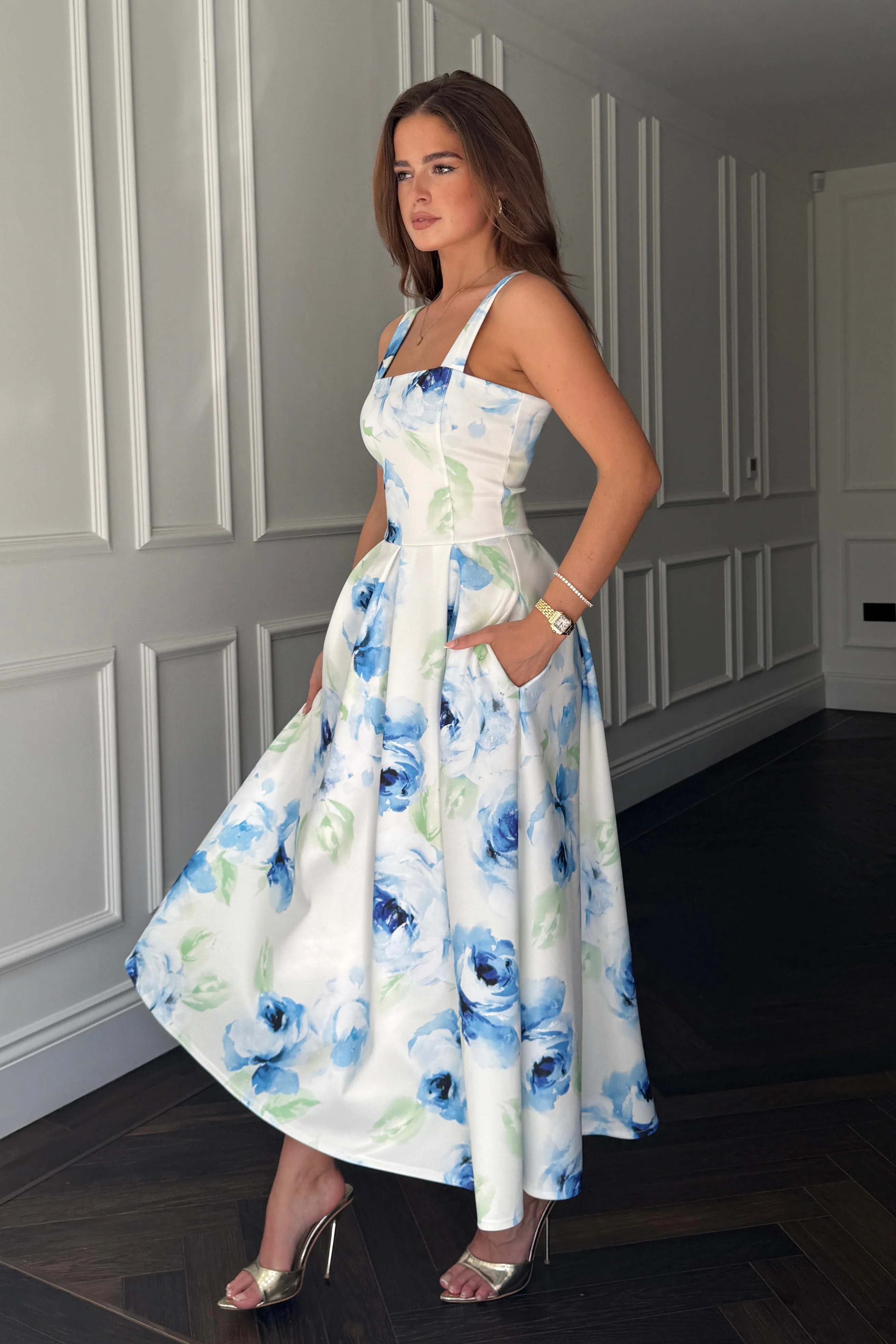 Heather Blue Floral Pleated Midi Dress - Image 5