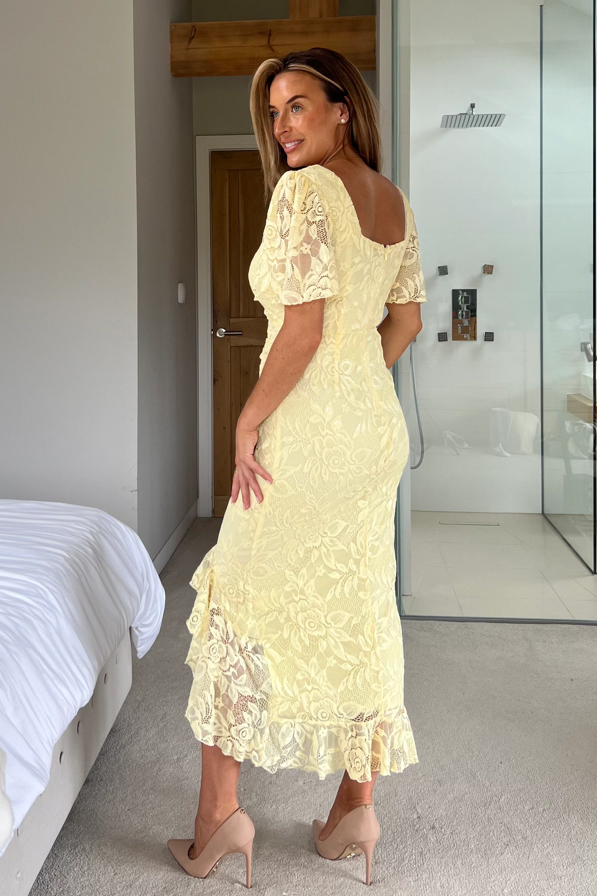 Heidi Yellow Lace Ruched Midi Dress - Image 6