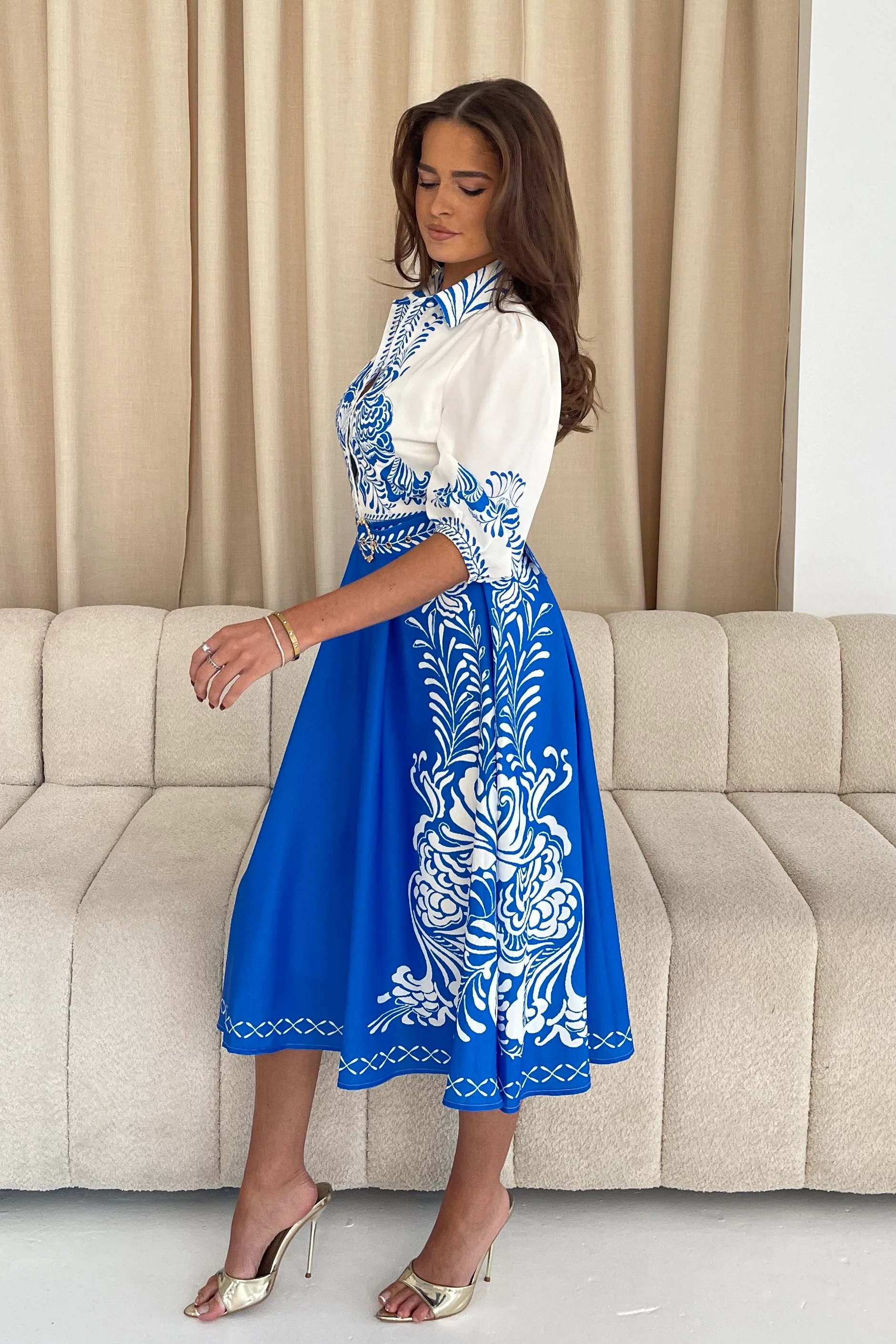Holland Blue And White Paisley Print Midi Dress - Image 5