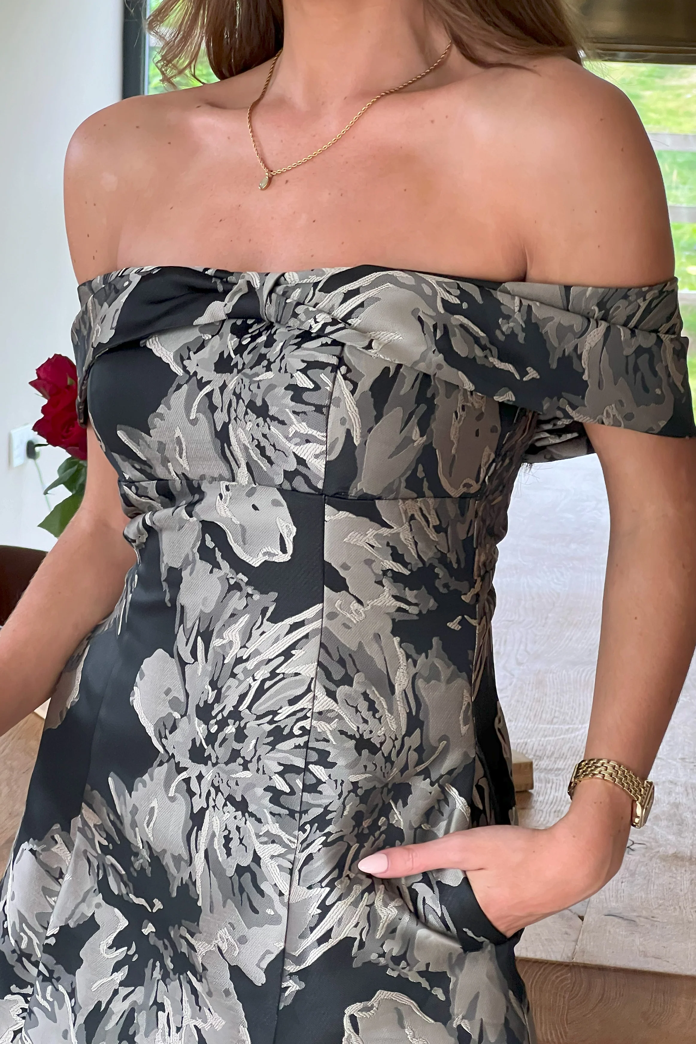 Juliet Bow Detail Off The Shoulder Mini Dress Black And Gold - Image 4