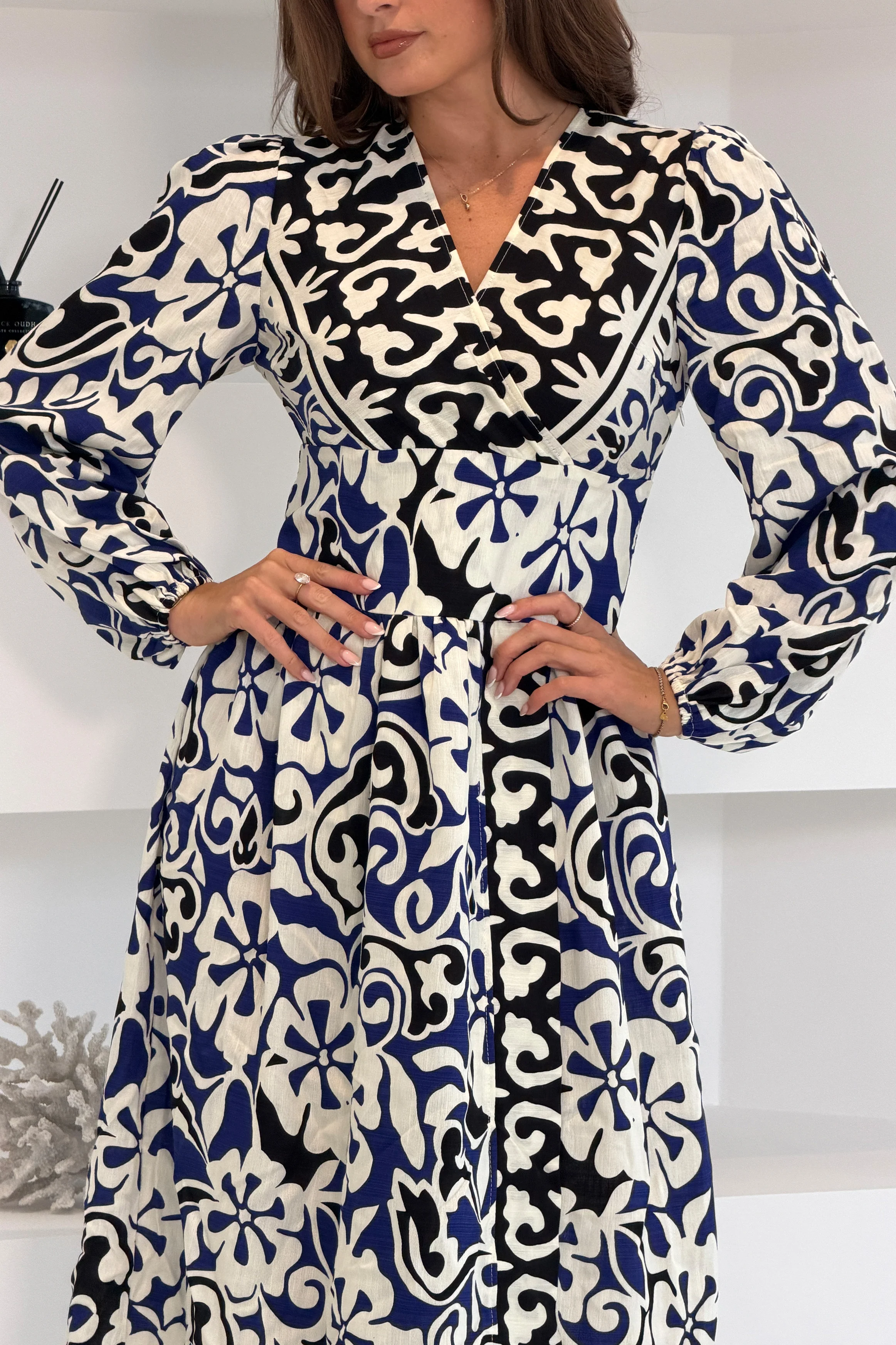 Juno Border Print Long Sleeve Maxi Dress Blue - Image 2