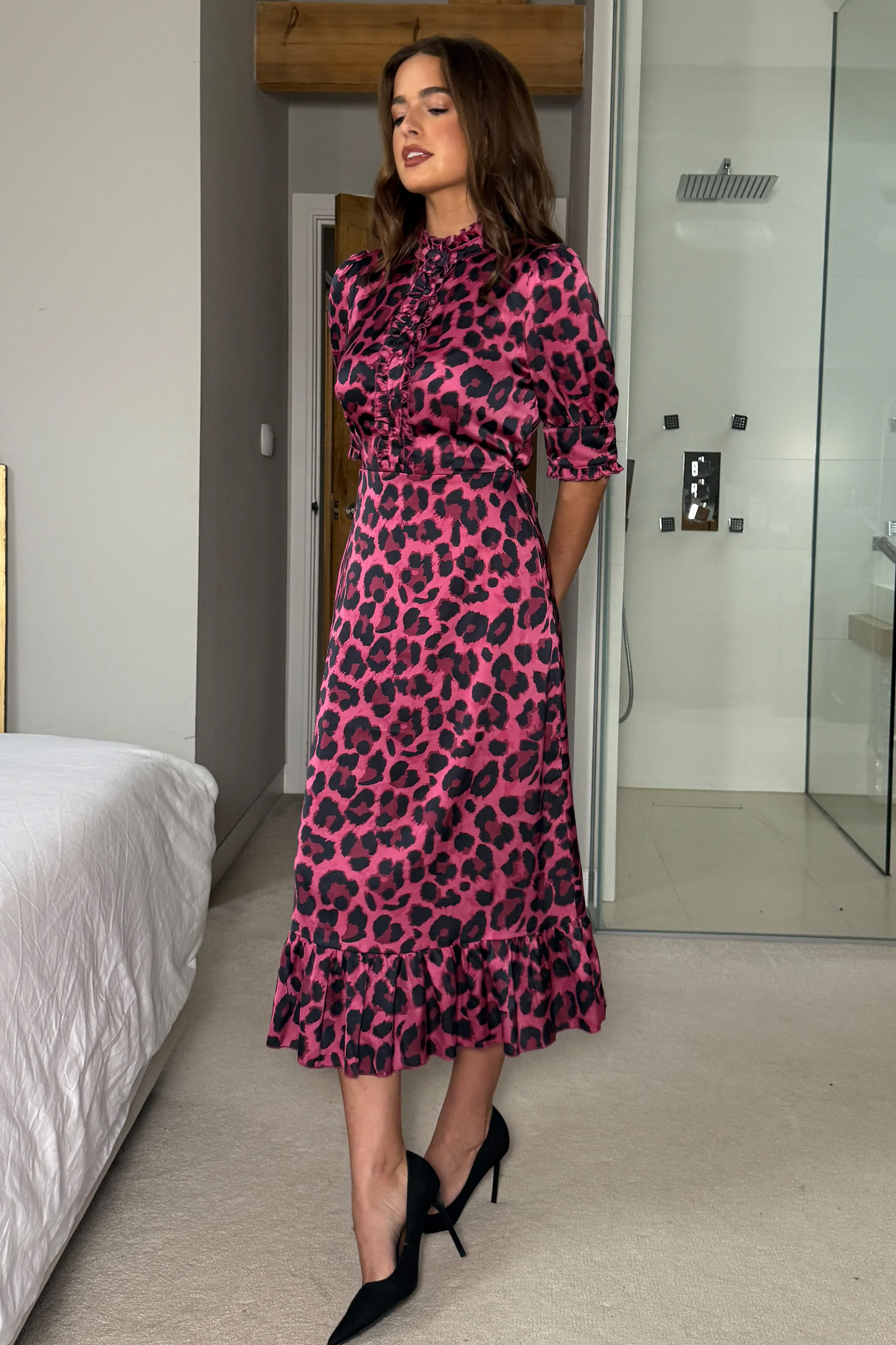 Kirsty Ruffle Hem Midi Dress Pink Leopard - Image 4
