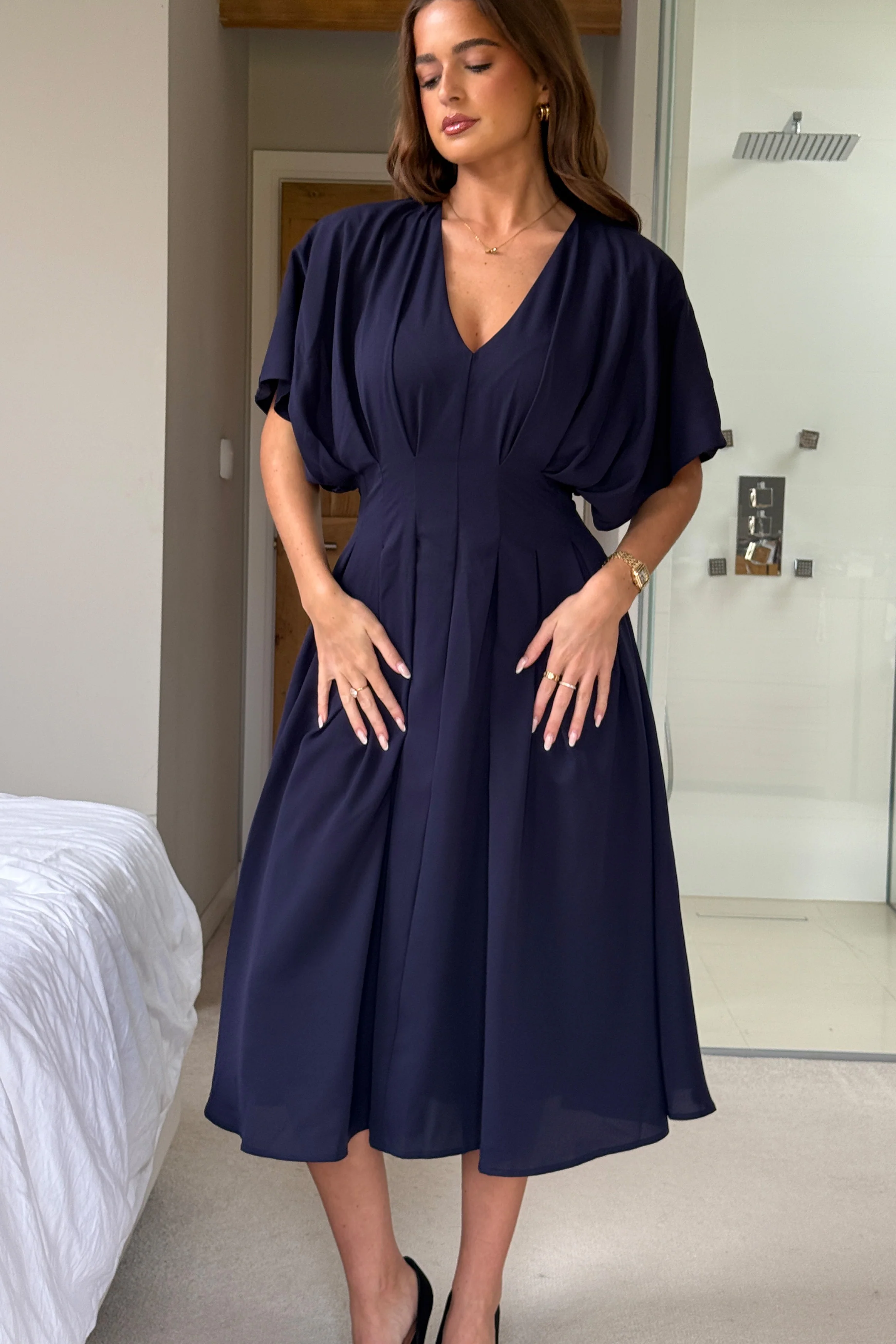 Laura V-Neck Short Sleeve Flowy Navy Midi Dress - Image 2