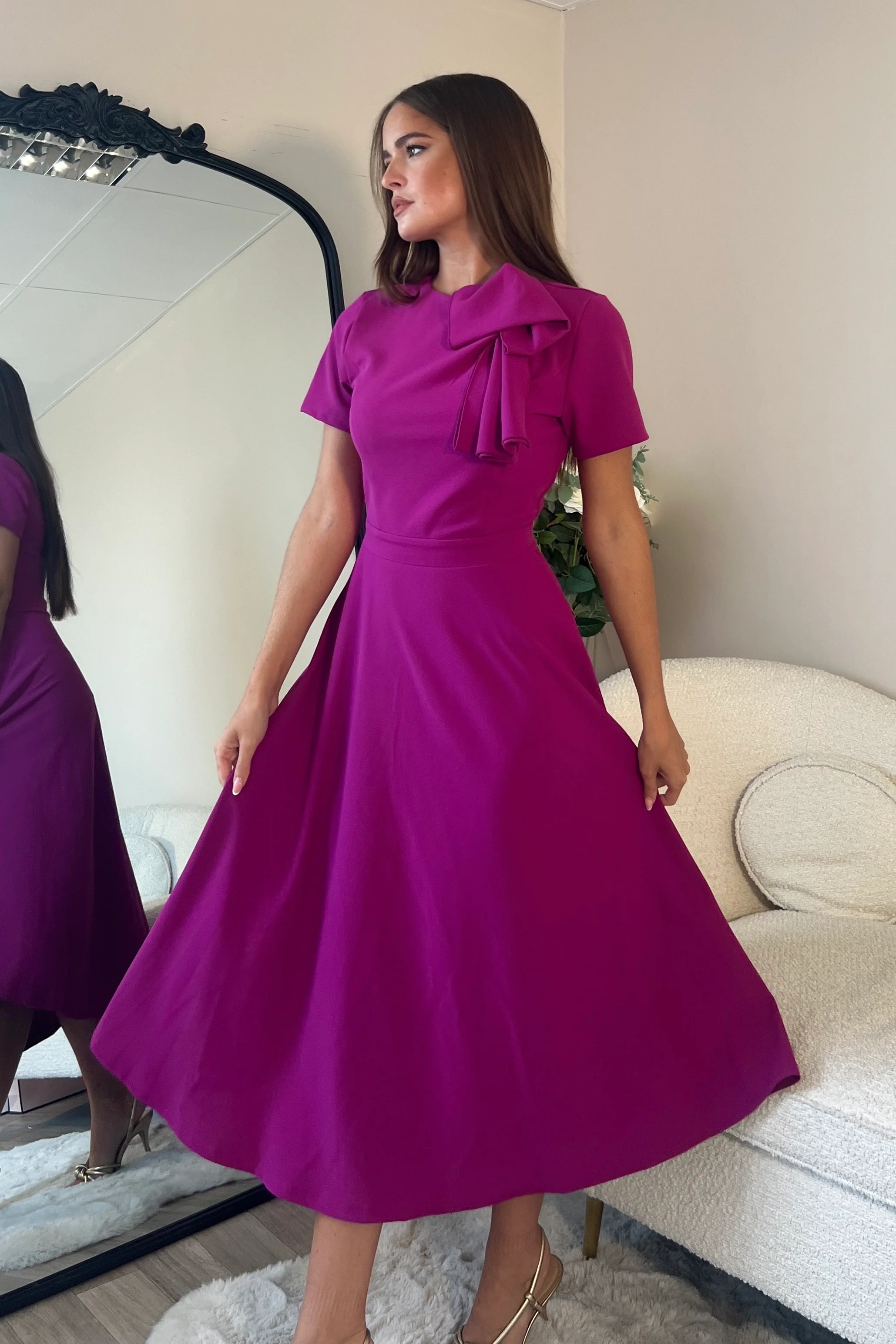 Minta Bow Detail Short Sleeve Midi Dress Orchid - Image 3