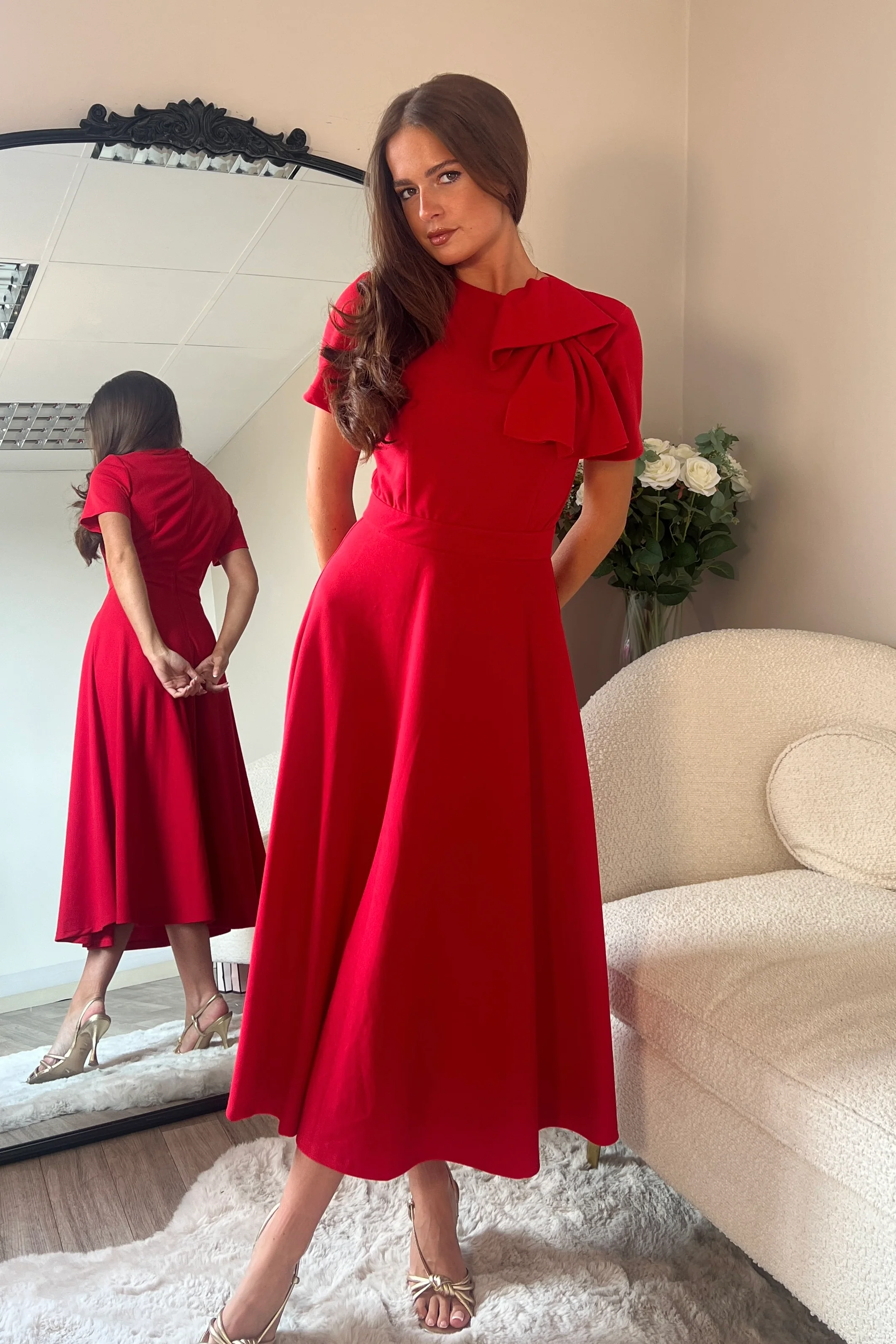 Minta Bow Detail Short Sleeve Midi Dress Red - Image 4