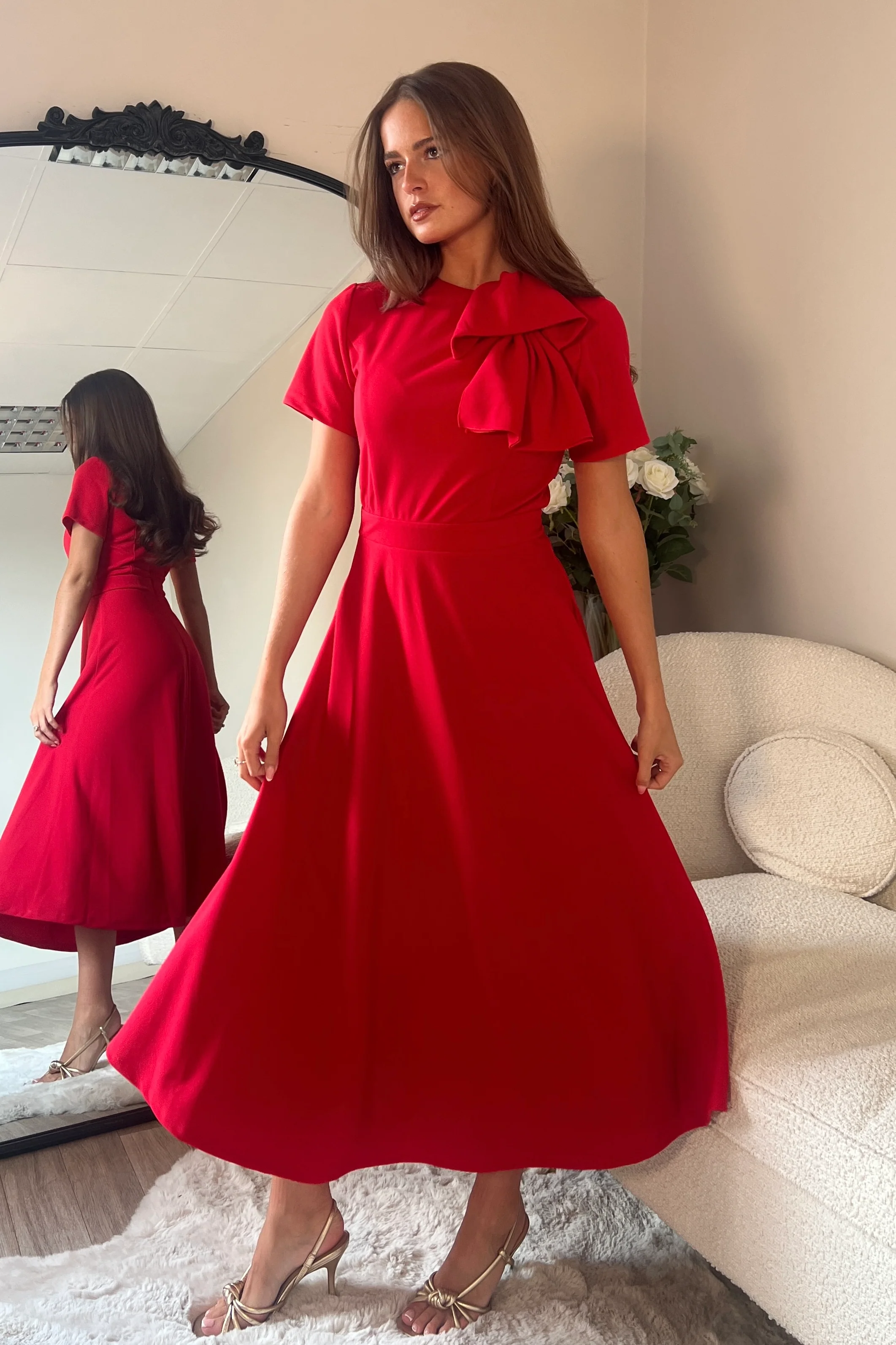 Minta Bow Detail Short Sleeve Midi Dress Red - Image 5