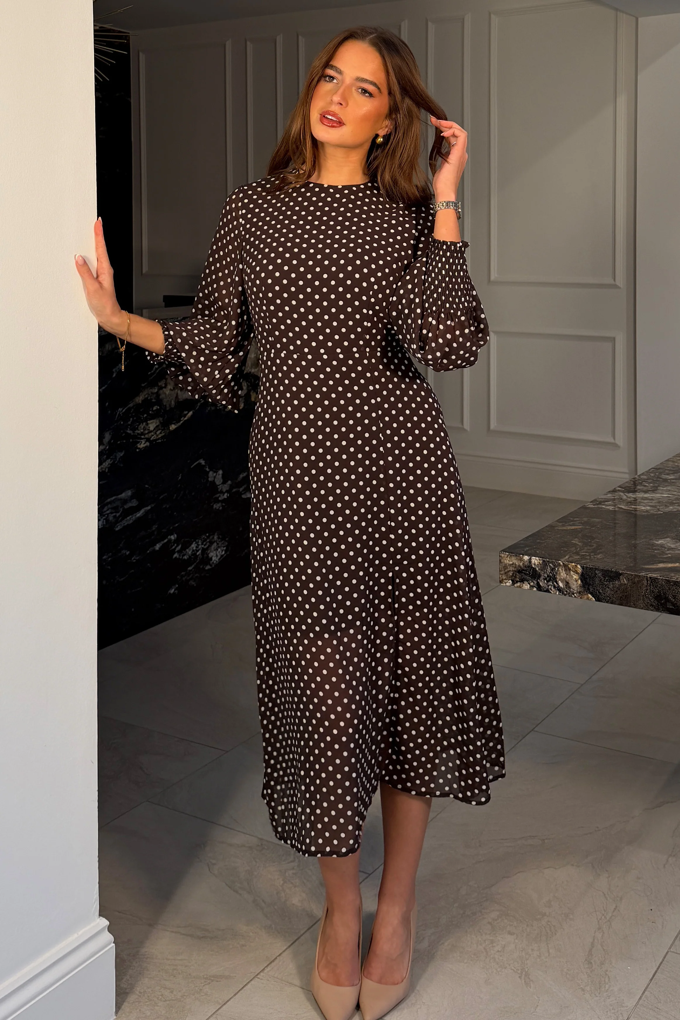Oraya Shirred Sleeve Brown Spot Midi Dress - Image 3