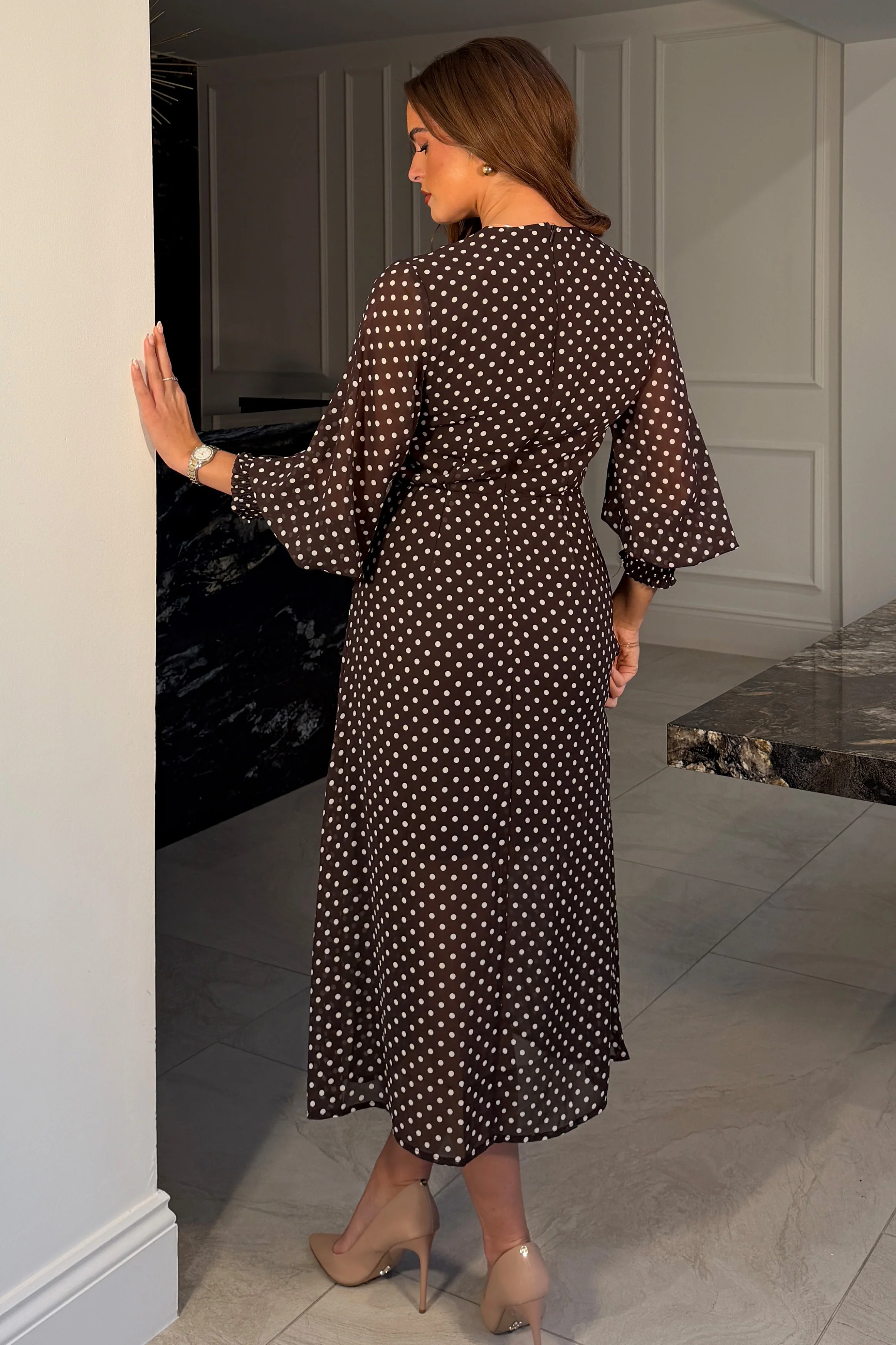 Oraya Shirred Sleeve Brown Spot Midi Dress - Image 5