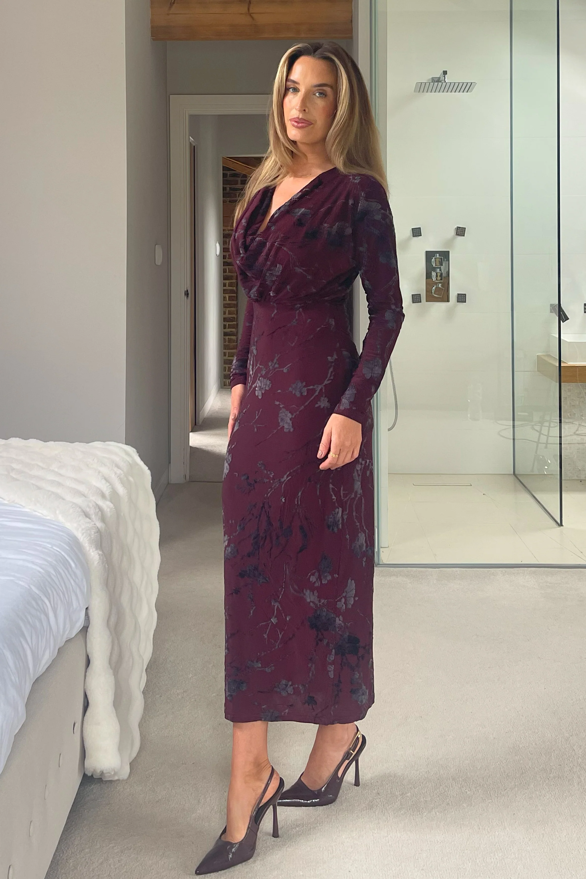 Remington Flocked Floral Cowl Neck Midi Dress Plum - Image 3