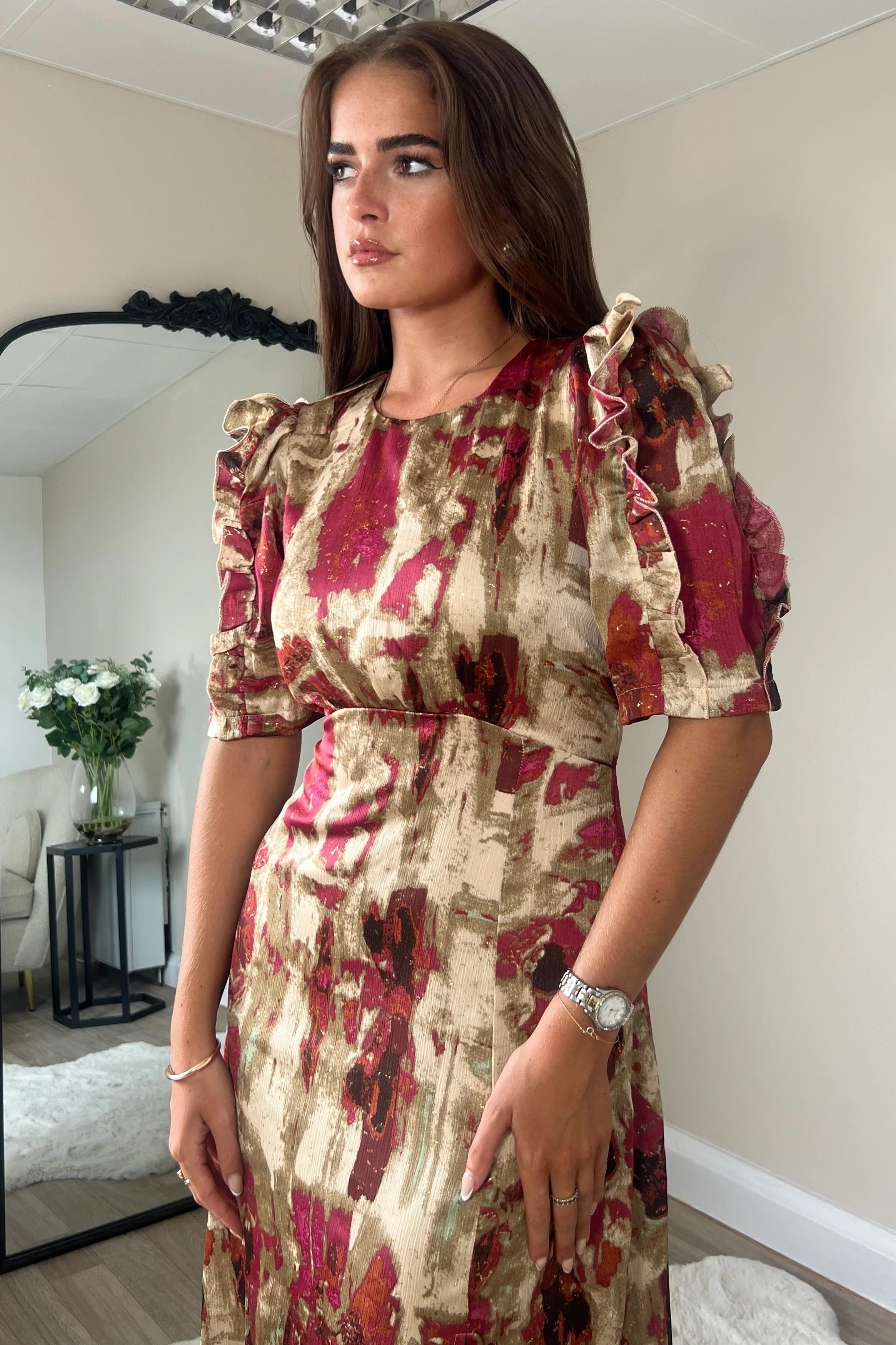 Samira Abstract Frill Sleeve Midi Dress - Image 3