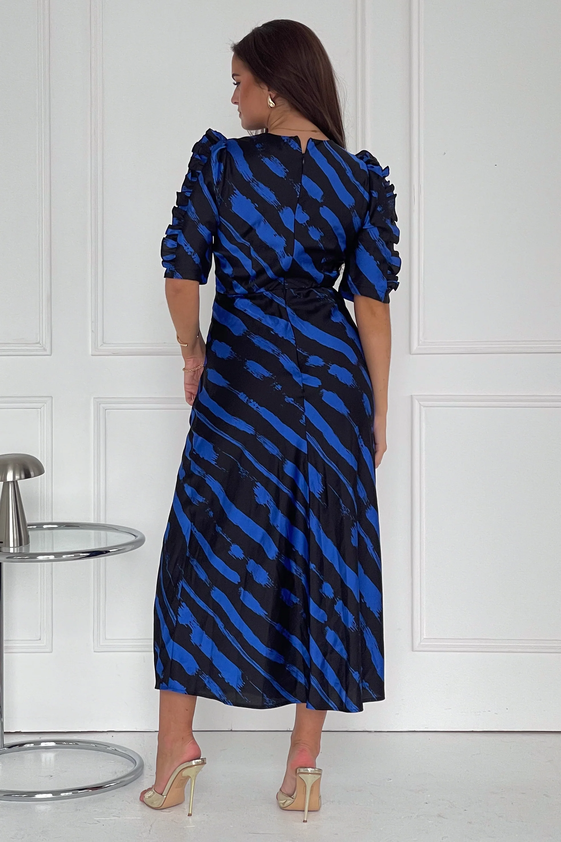 Samira Cobalt Print Frill Sleeve Midi Dress - Image 4