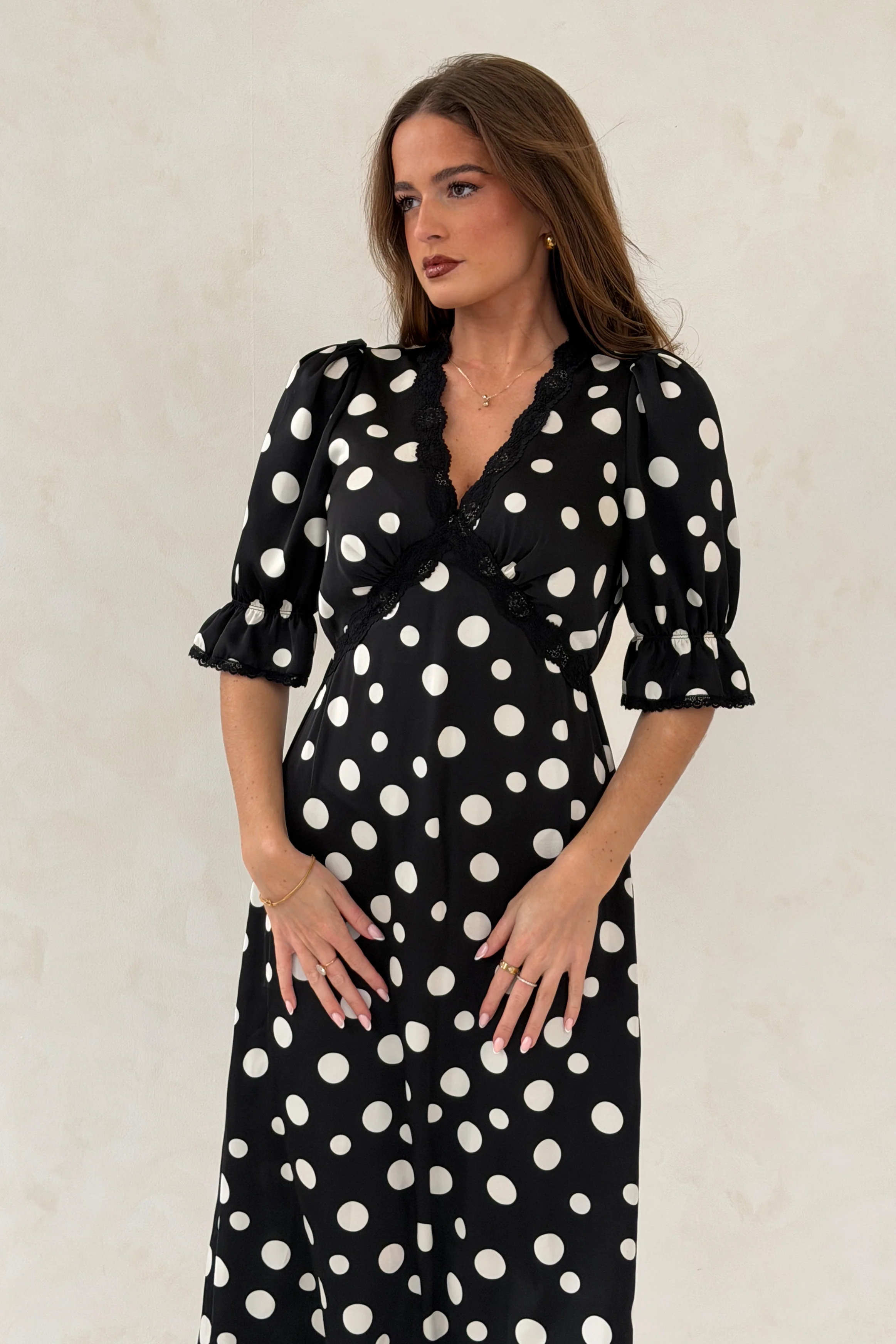 Sharon V-Neck Puff Sleeve Black Polka Midi Dress - Image 2