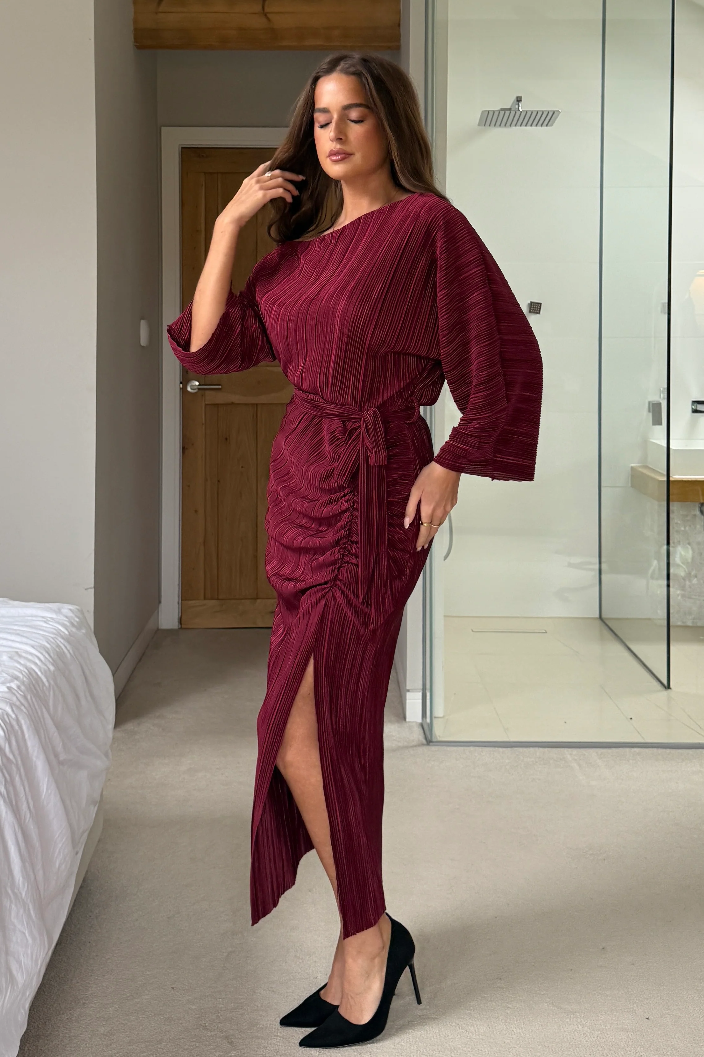 Vendy Off The Shoulder Ruched Detail Midi Dress Berry - Image 3